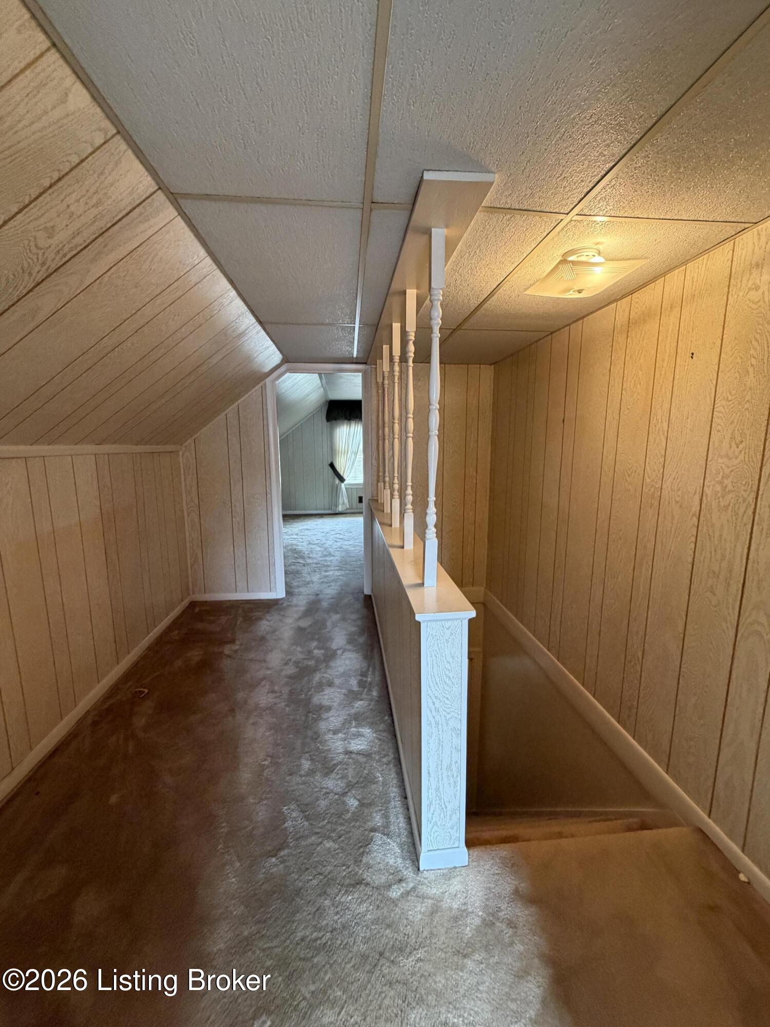 2508 Gardiner Ln Property Photo 10