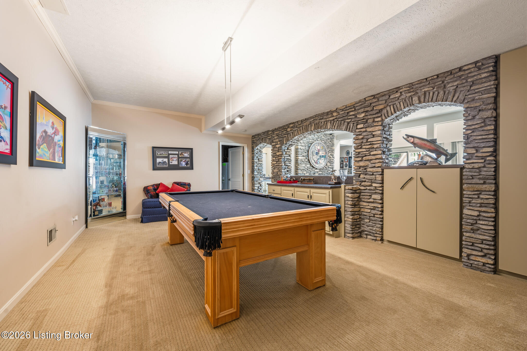1138 Rostrevor Cir Property Photo 44