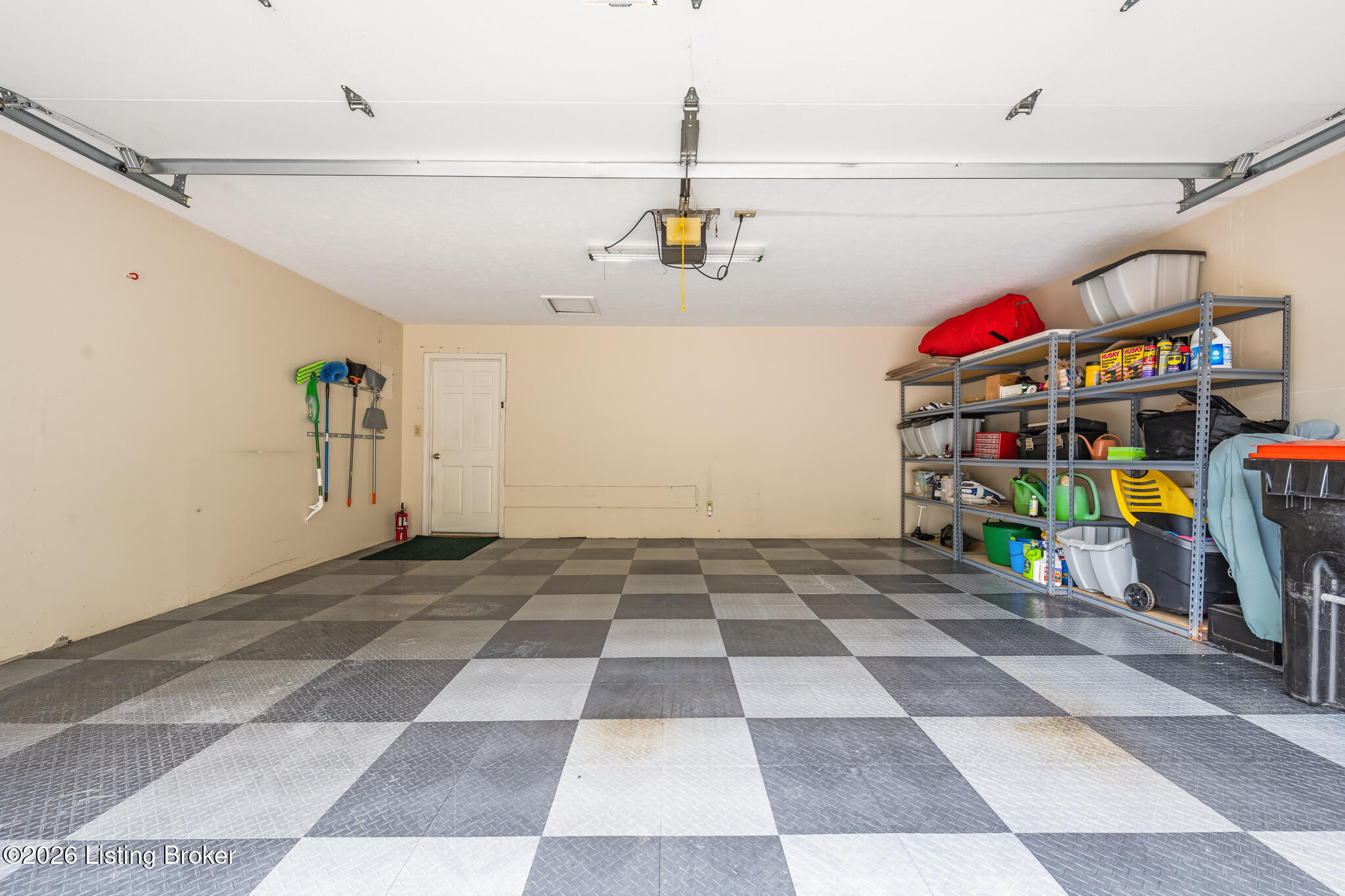 1138 Rostrevor Cir Property Photo 52