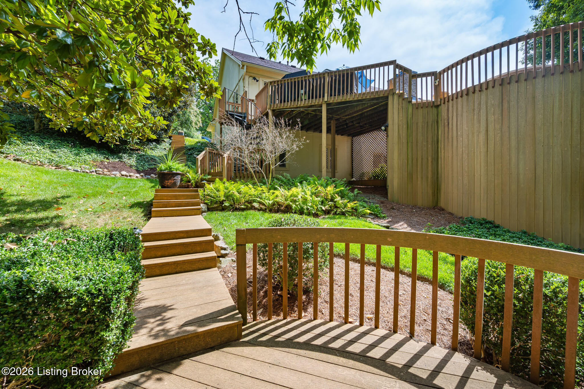 1138 Rostrevor Cir Property Photo 69