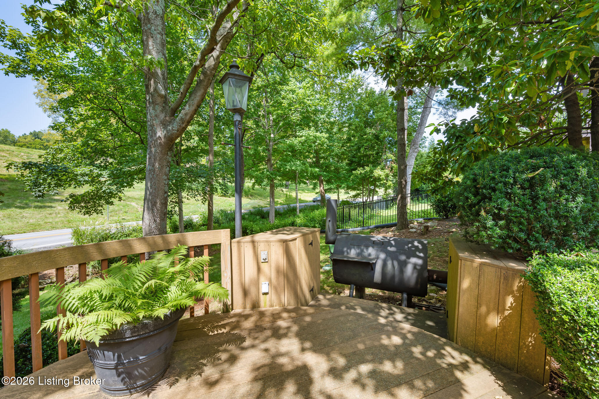 1138 Rostrevor Cir Property Photo 70