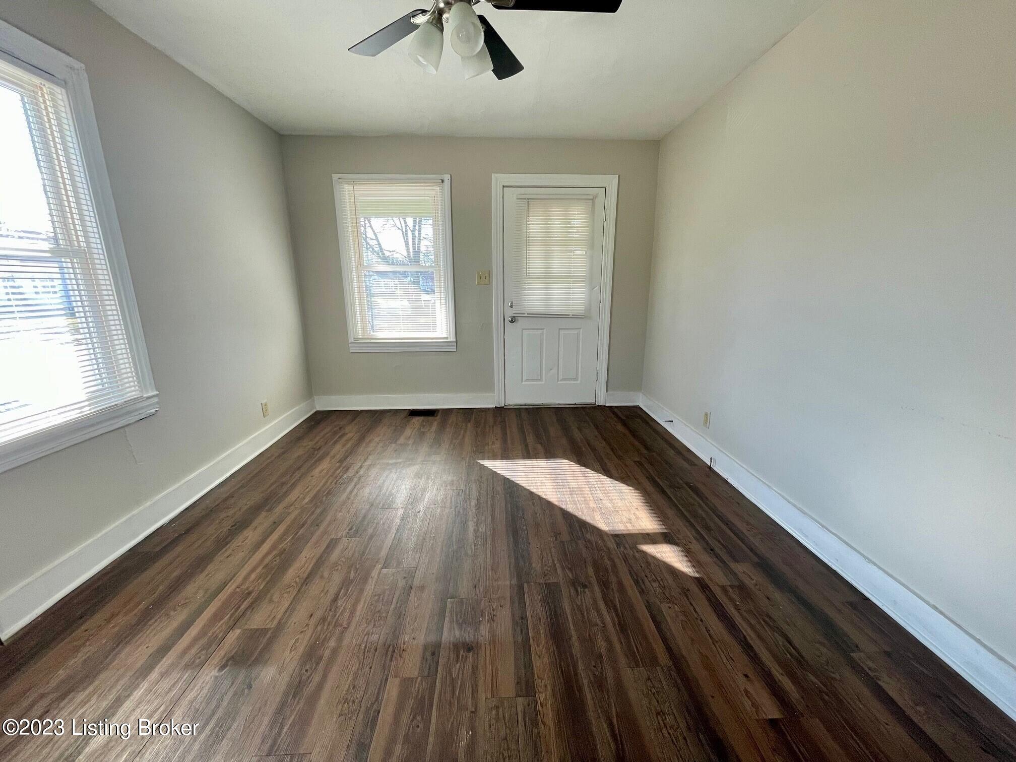 1401 Thornberry Ave Property Photo 2