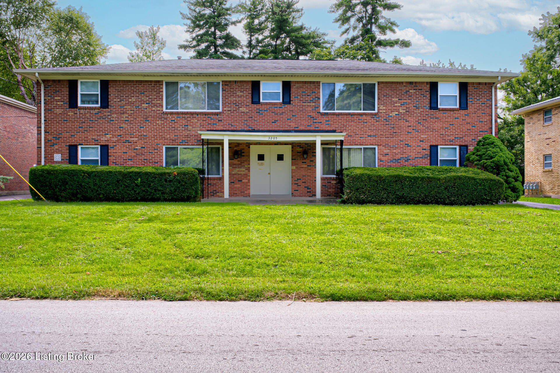 3205 Orchard Manor Cir Property Photo 1