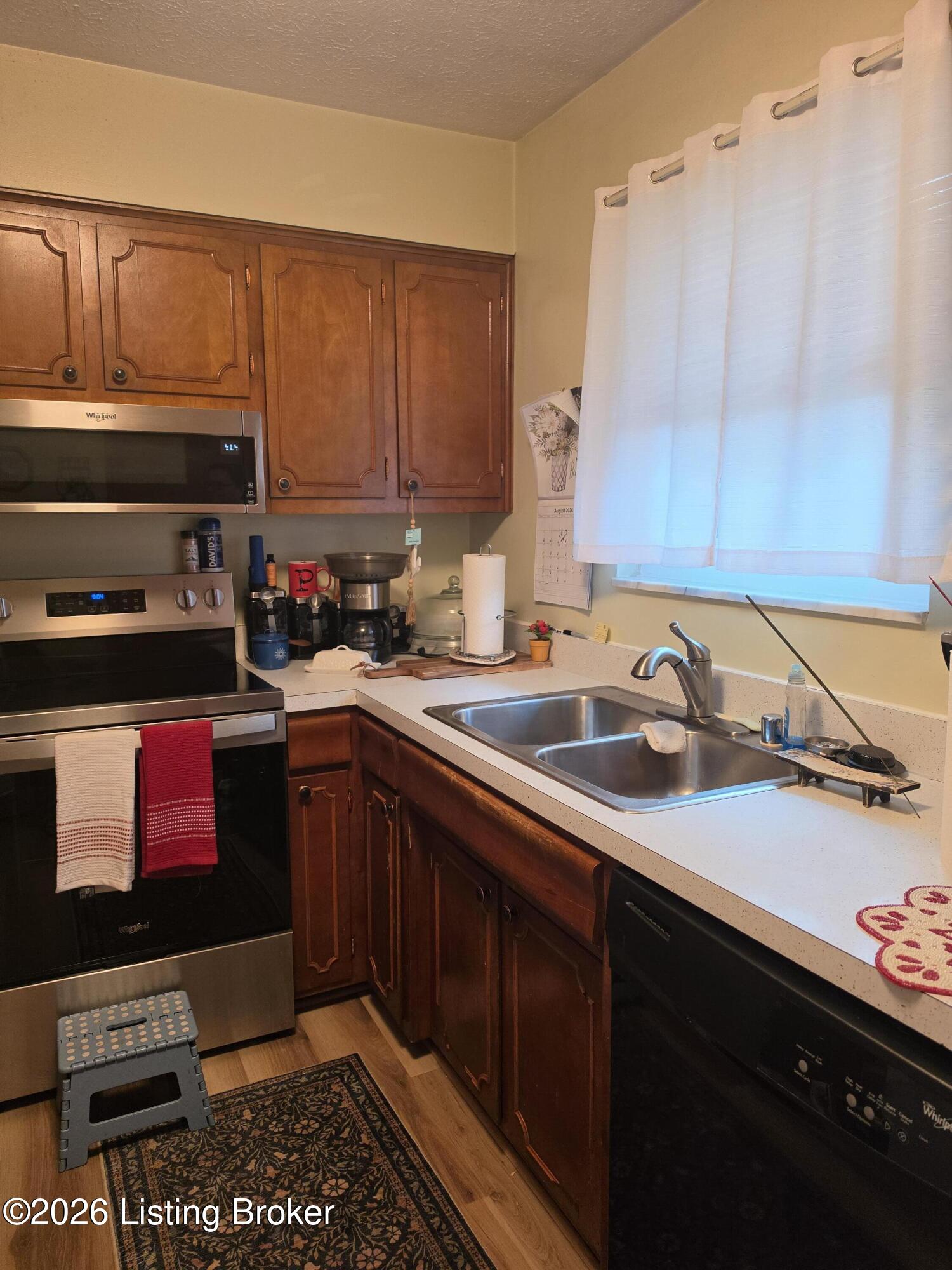 3205 Orchard Manor Cir Property Photo 6