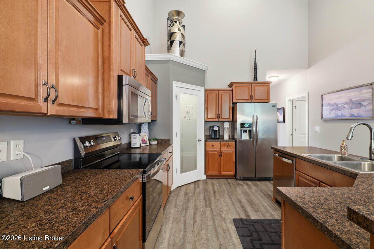 4105 Nicholas Roy Ct Property Photo 12