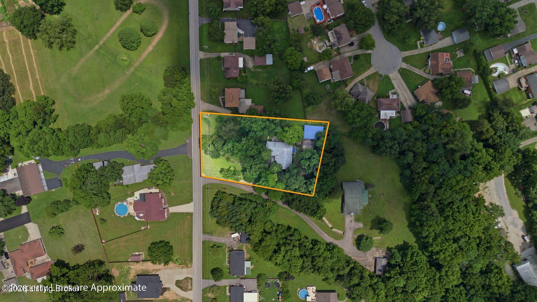 6218 Applegate Ln Property Photo 3
