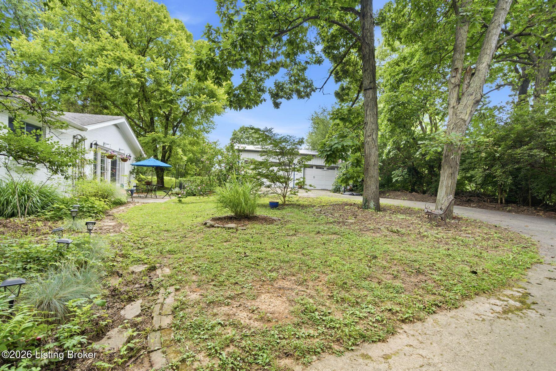 6218 Applegate Ln Property Photo 34