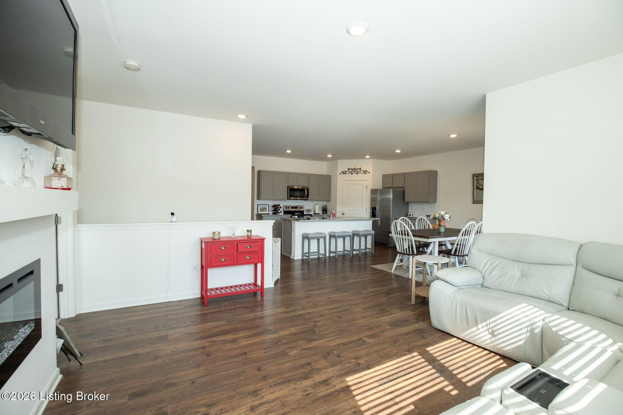 10405 Cedar Meadows Ct Property Photo 13