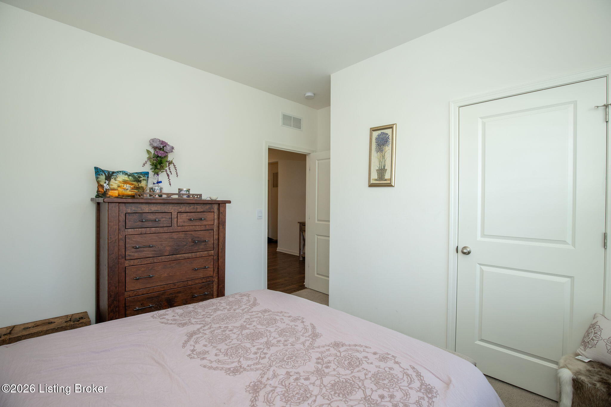 10405 Cedar Meadows Ct Property Photo 24