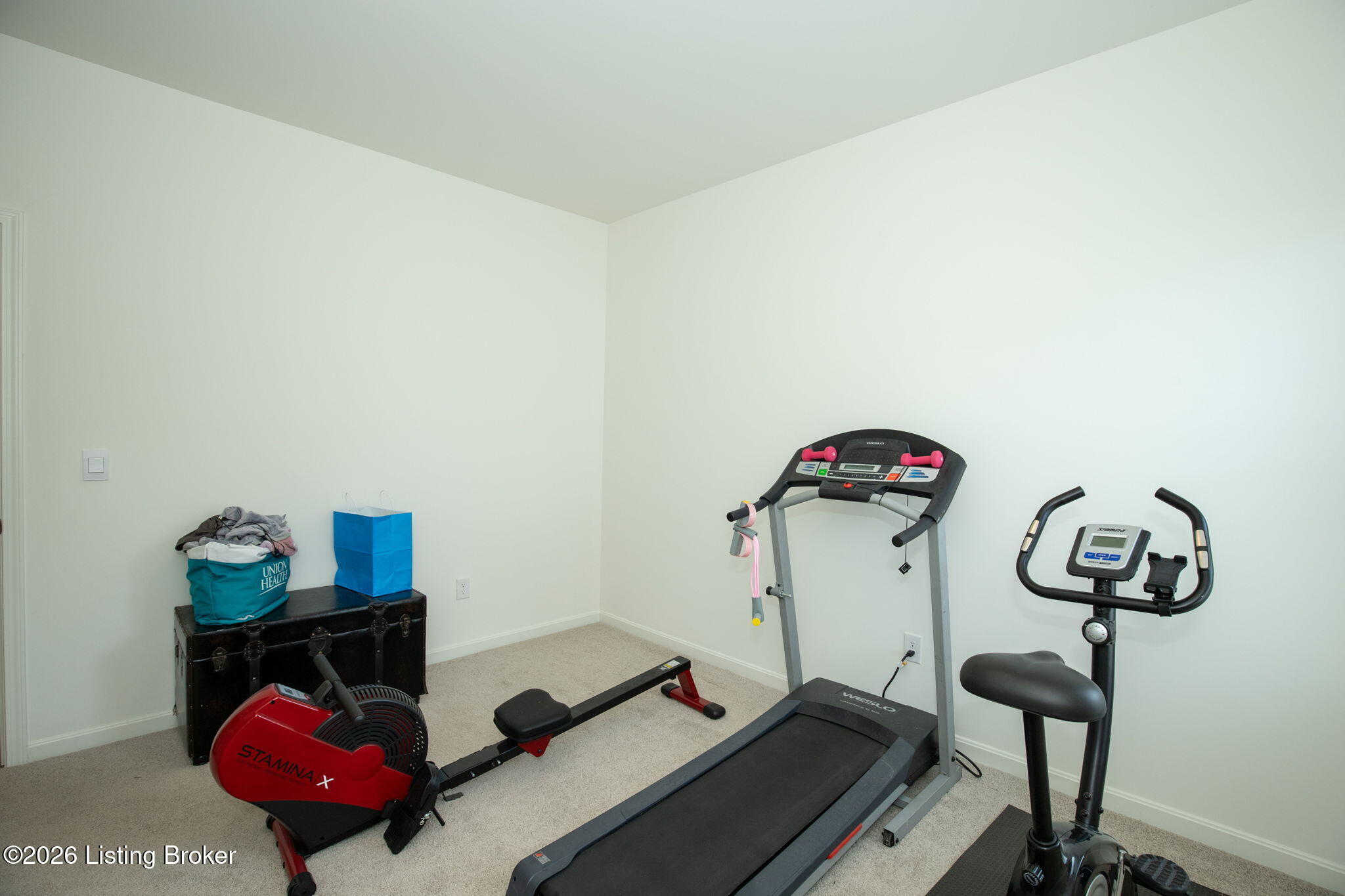 10405 Cedar Meadows Ct Property Photo 33