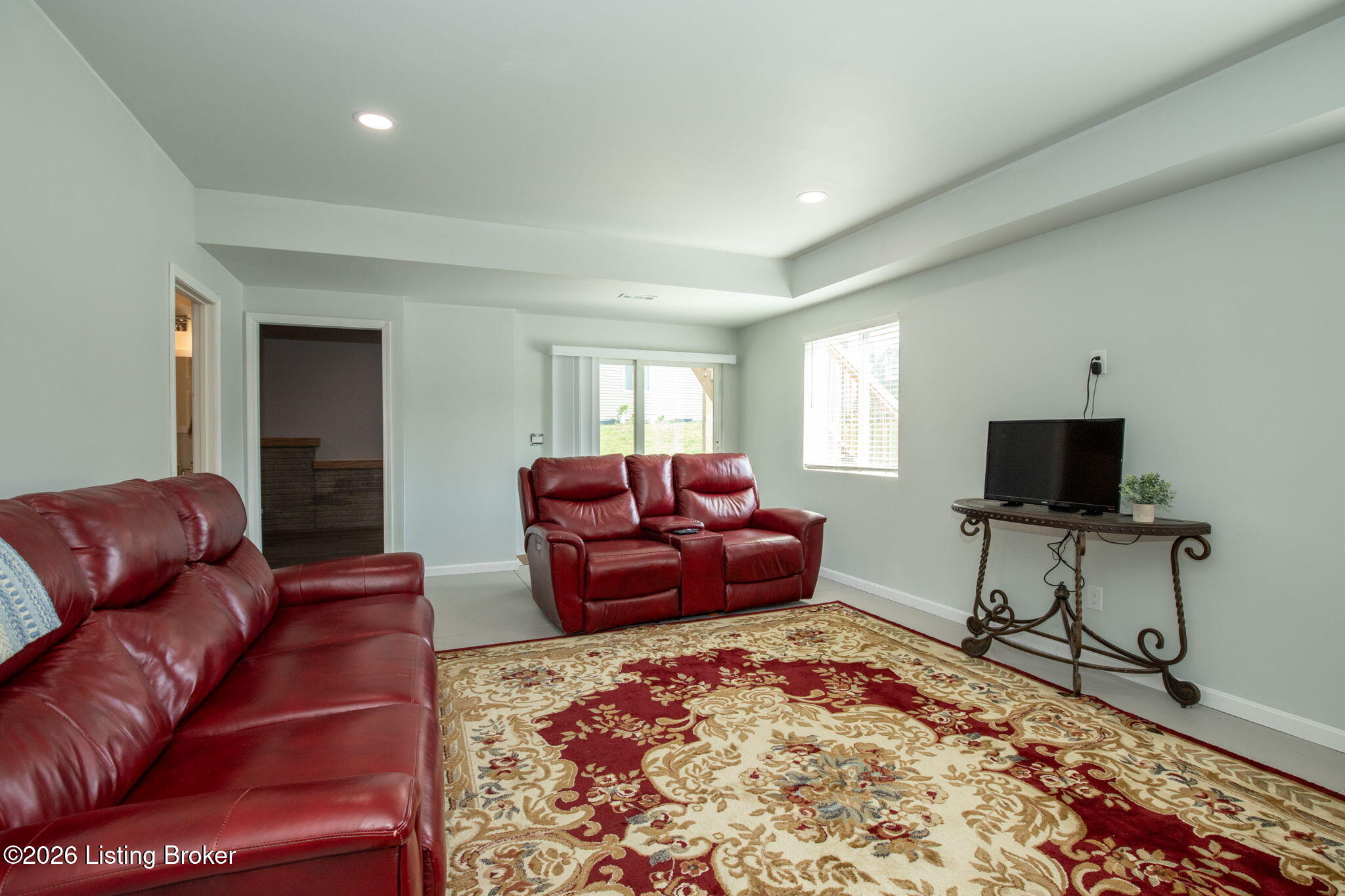 10405 Cedar Meadows Ct Property Photo 40