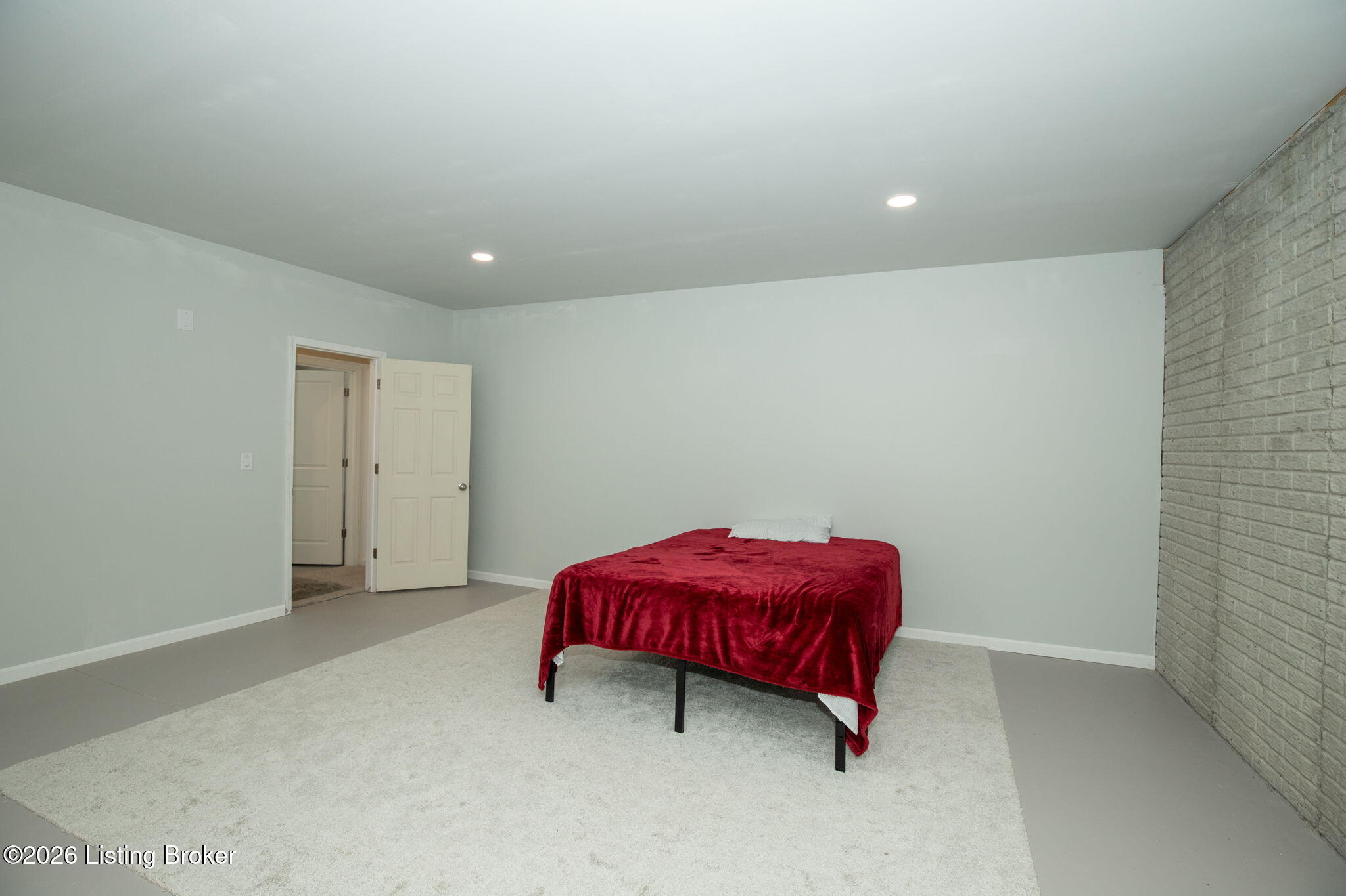 10405 Cedar Meadows Ct Property Photo 48