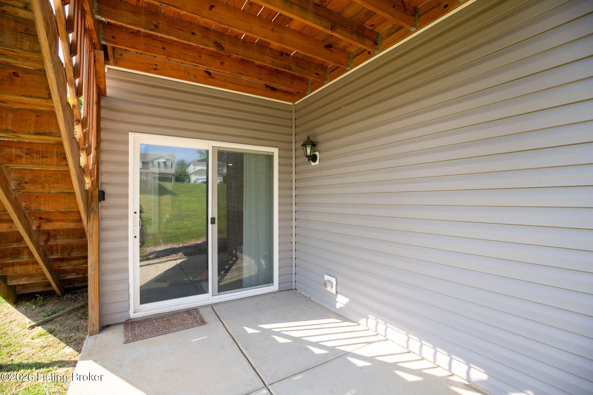 10405 Cedar Meadows Ct Property Photo 55