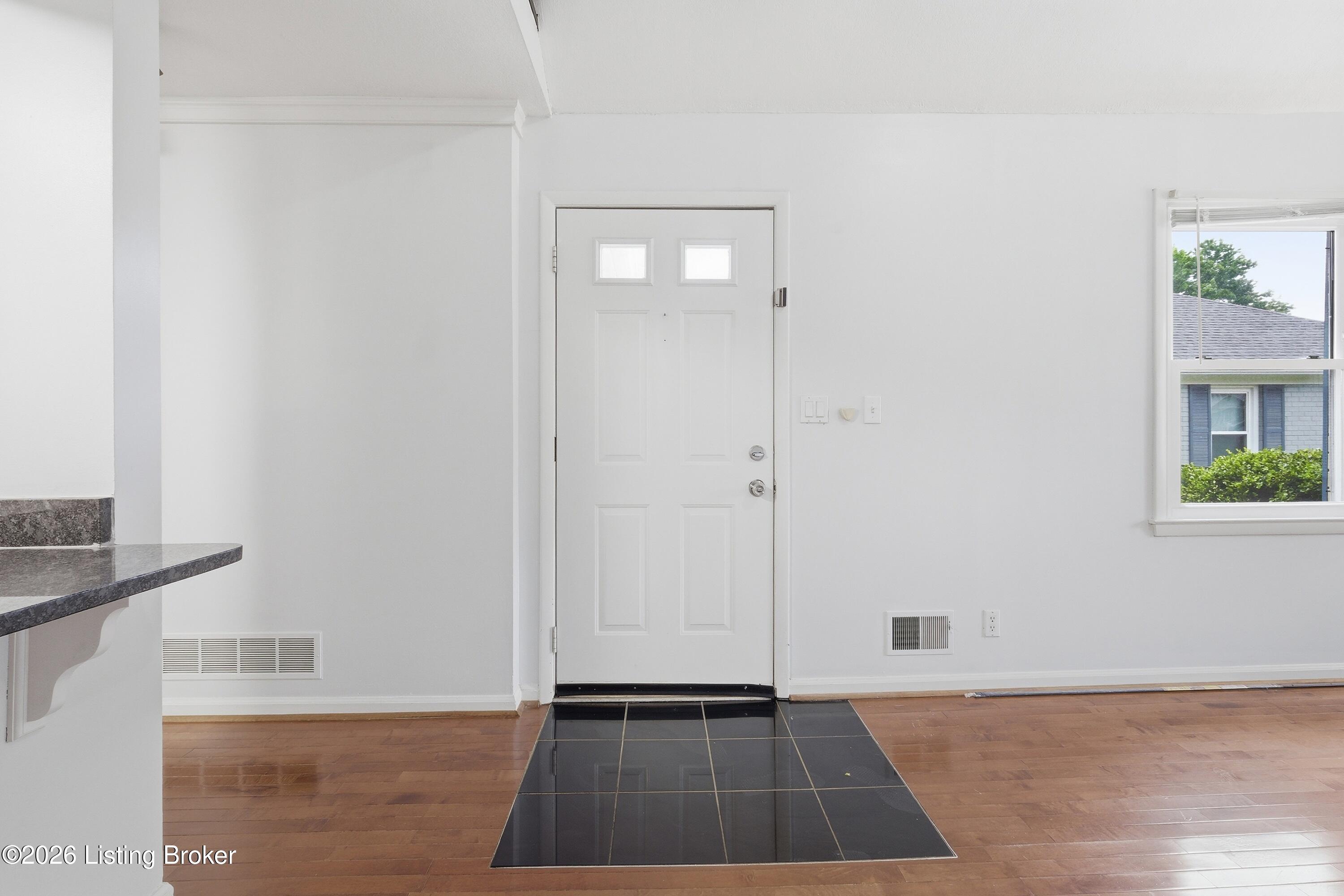 3110 Bushmill Park Property Photo 5