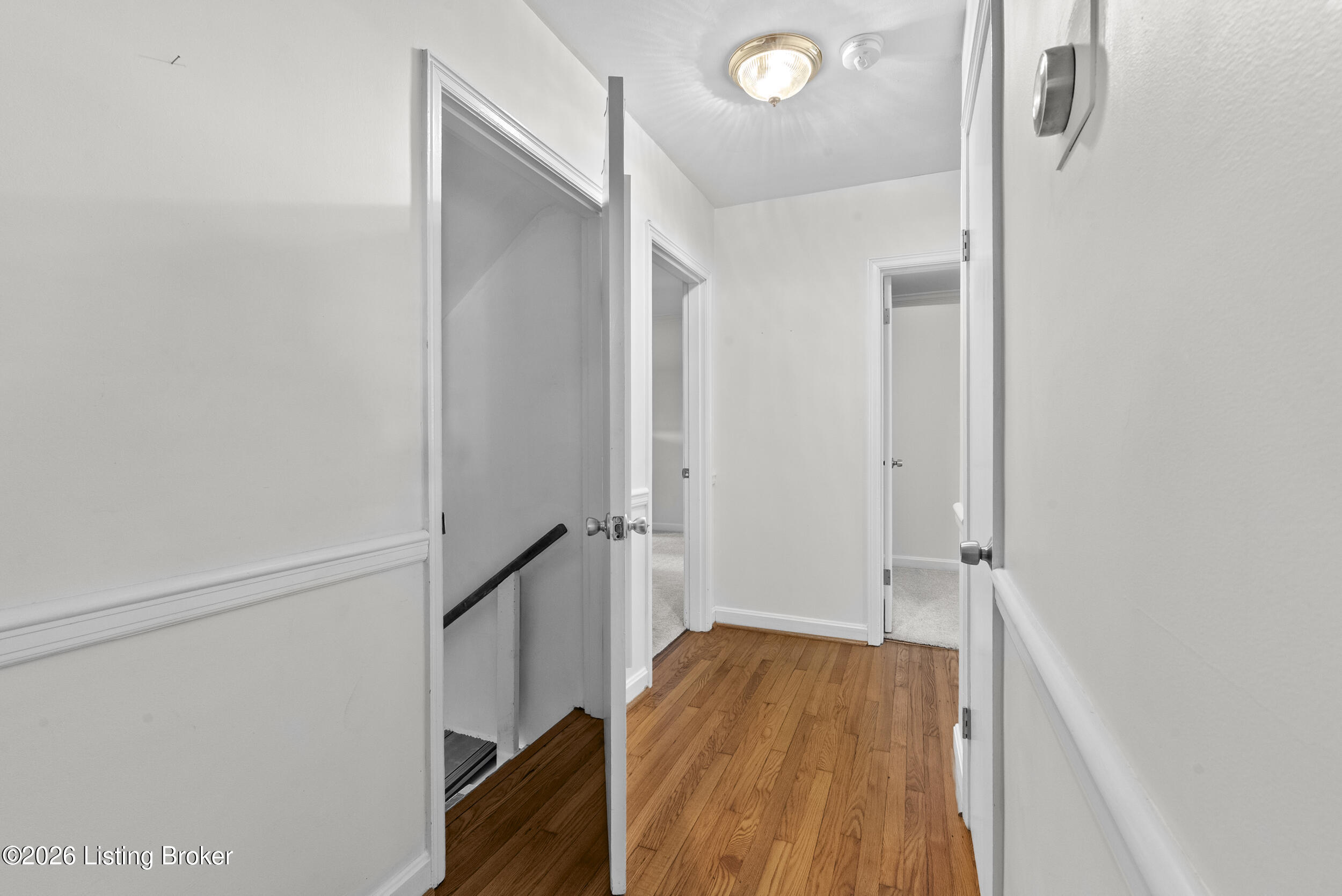 1227 Ormsby Ln Property Photo 17