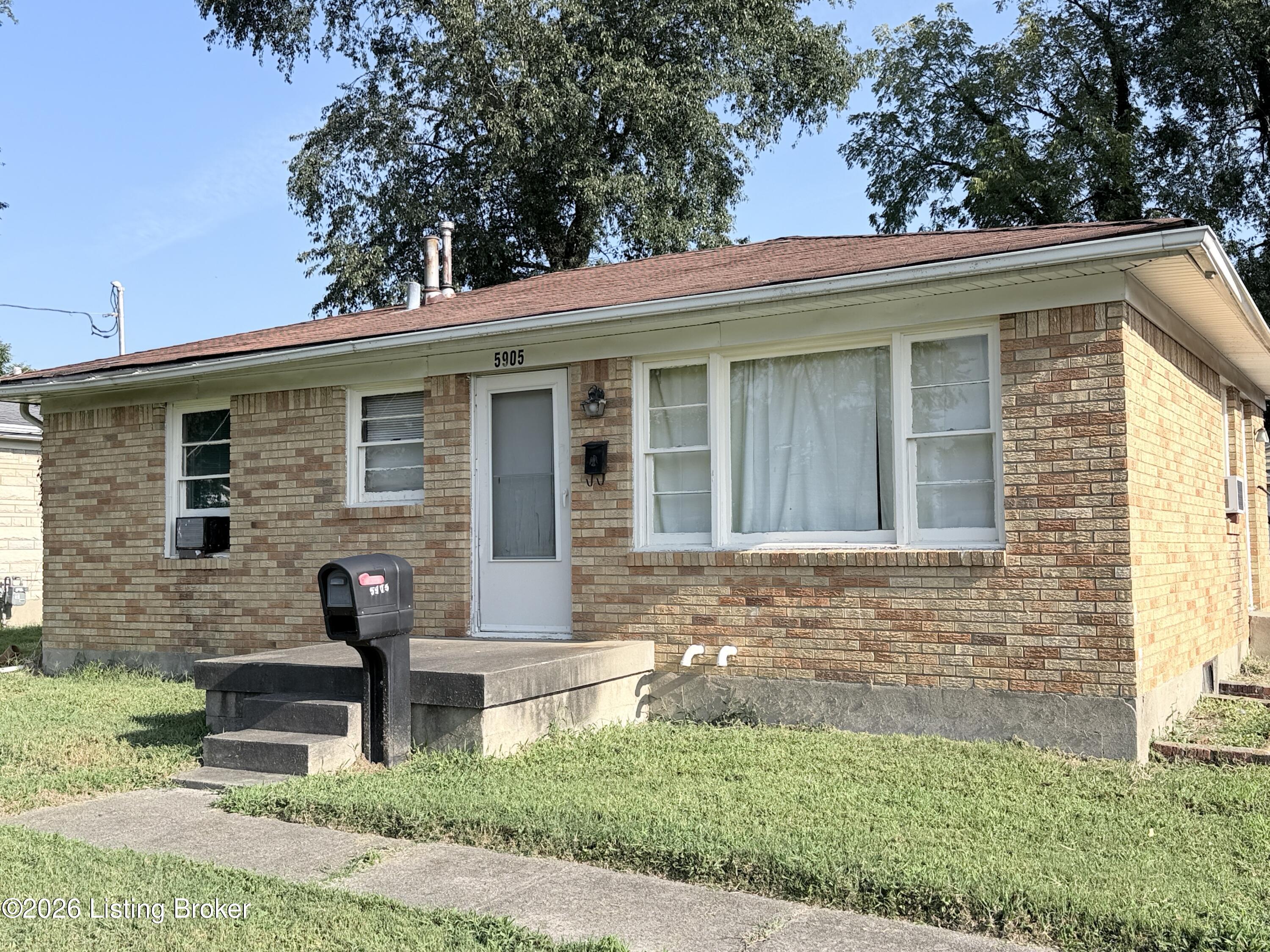 5905 Noah Dr Property Photo 2