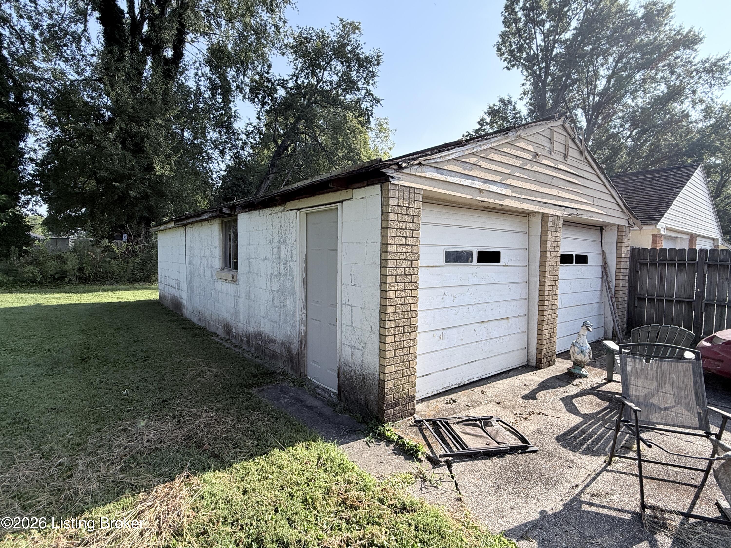 5905 Noah Dr Property Photo 4