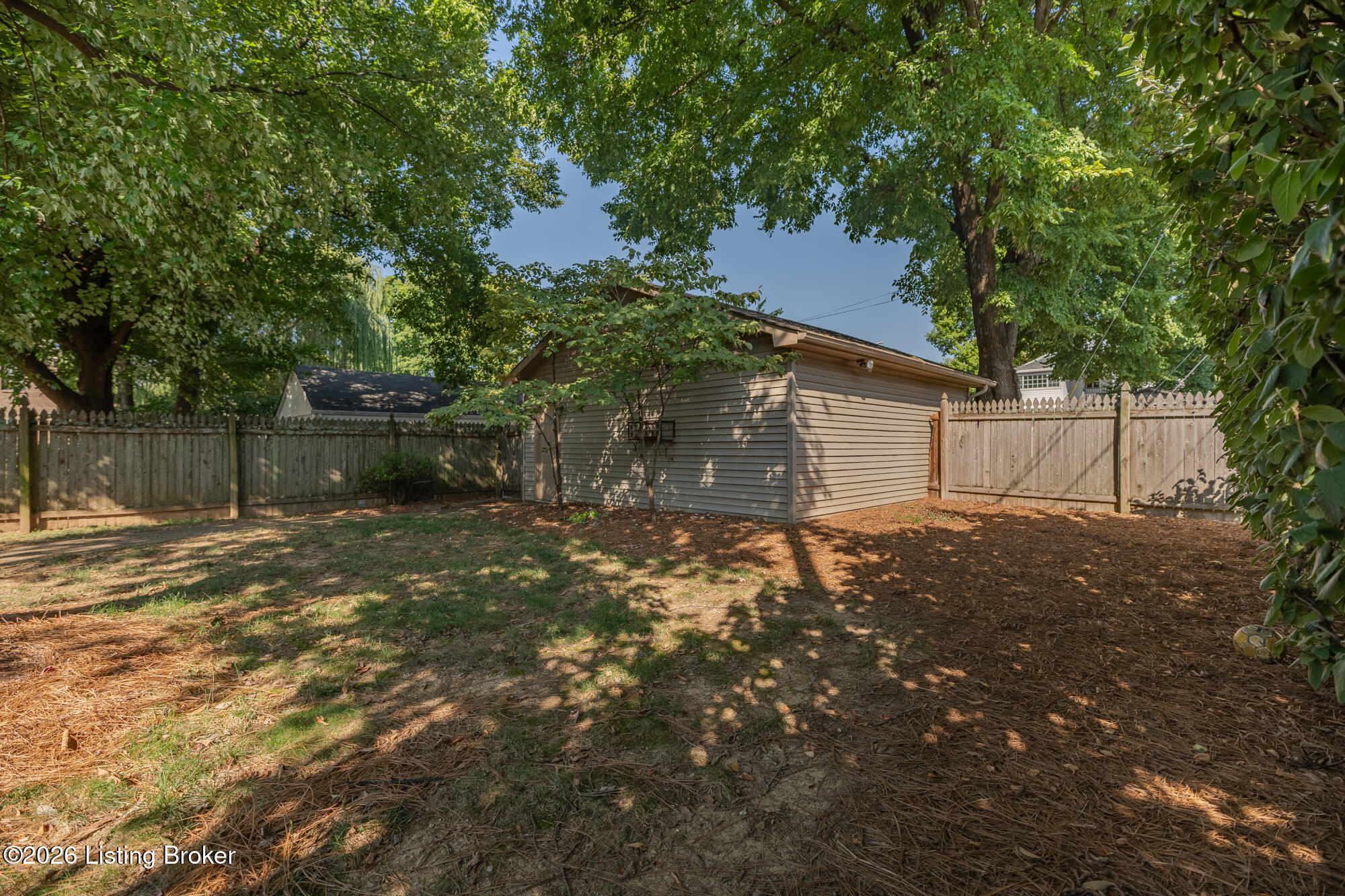 3917 Grandview Ave Property Photo 31