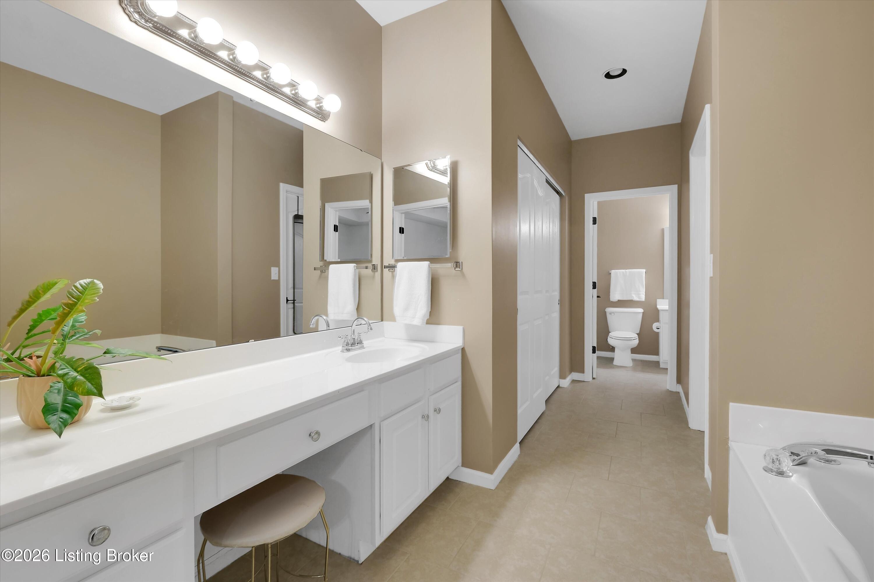 12500 Nursery Ln Property Photo 11