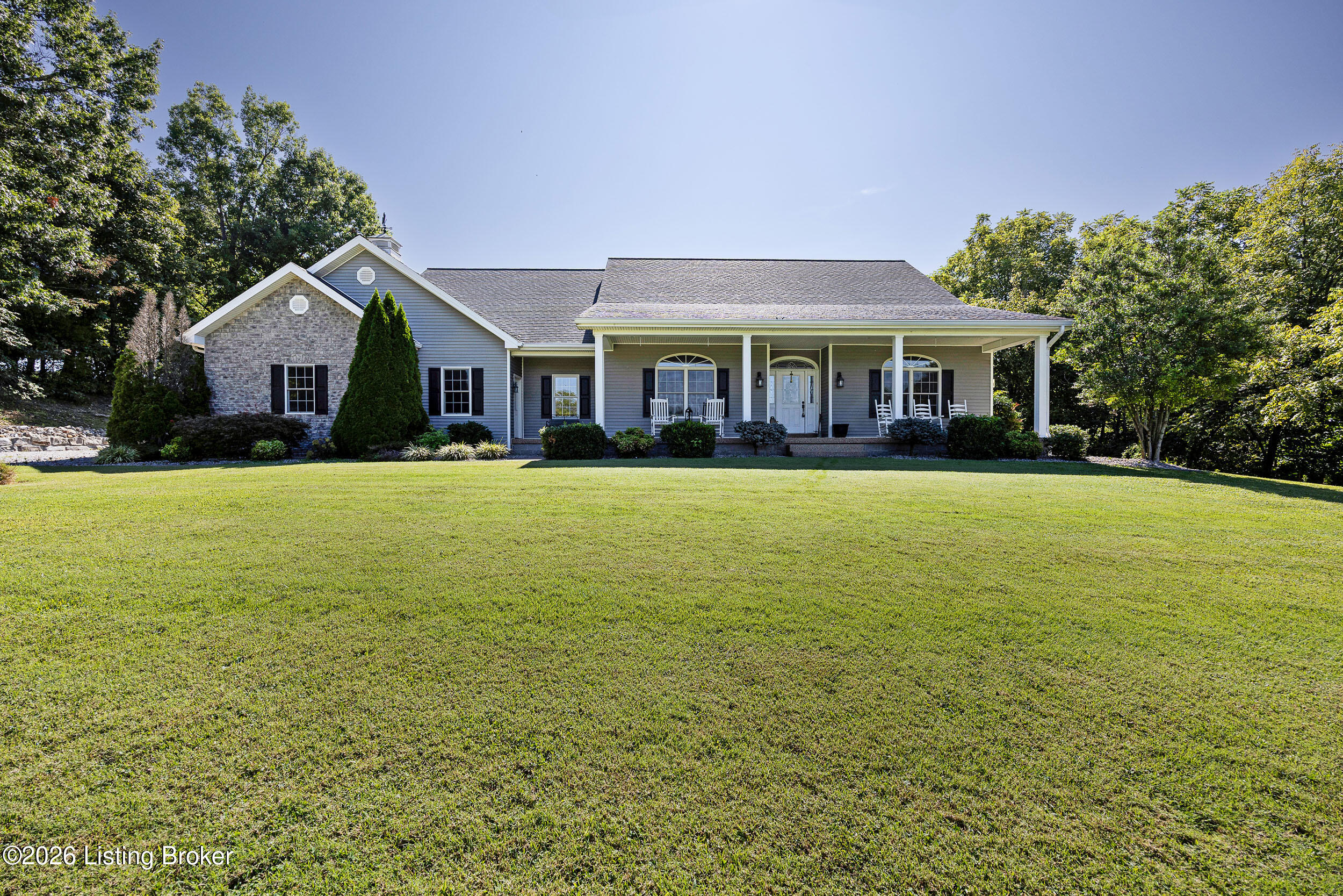 335 Loretto Rd Property Photo 1
