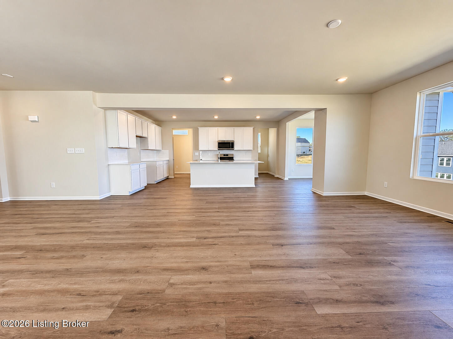 16929 Aiken Ridge Cir Property Photo 2
