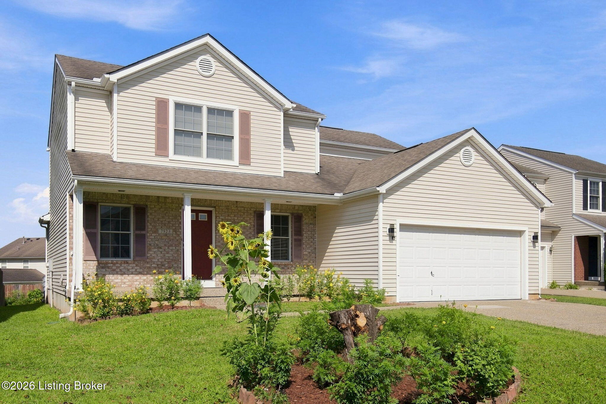 7923 Nature Way Property Photo 1