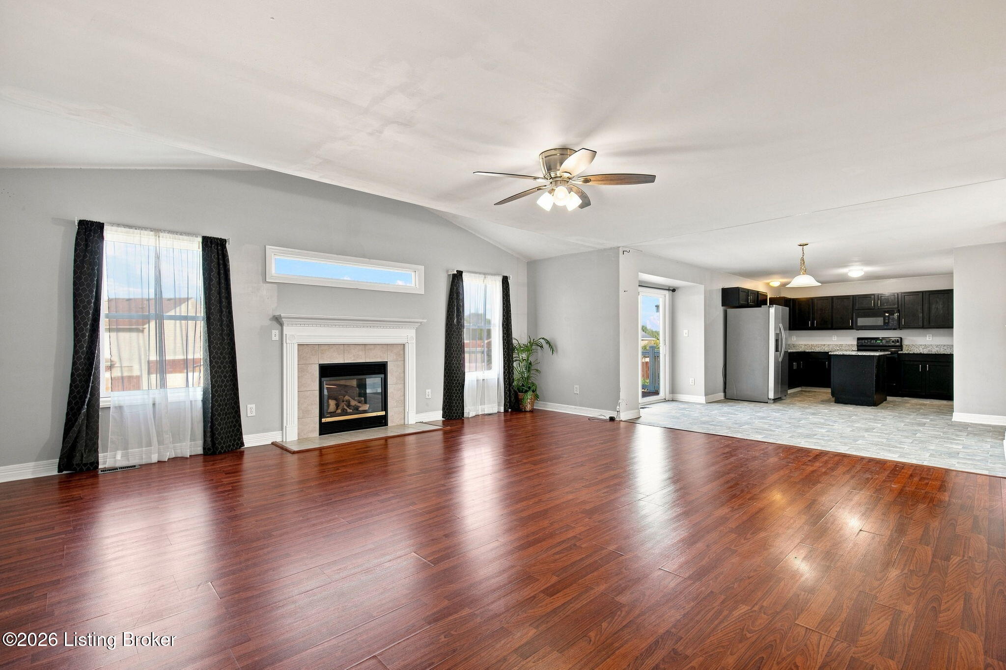 7923 Nature Way Property Photo 11