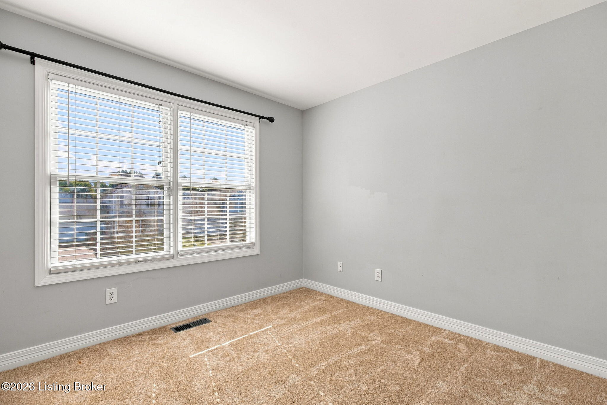 7923 Nature Way Property Photo 27