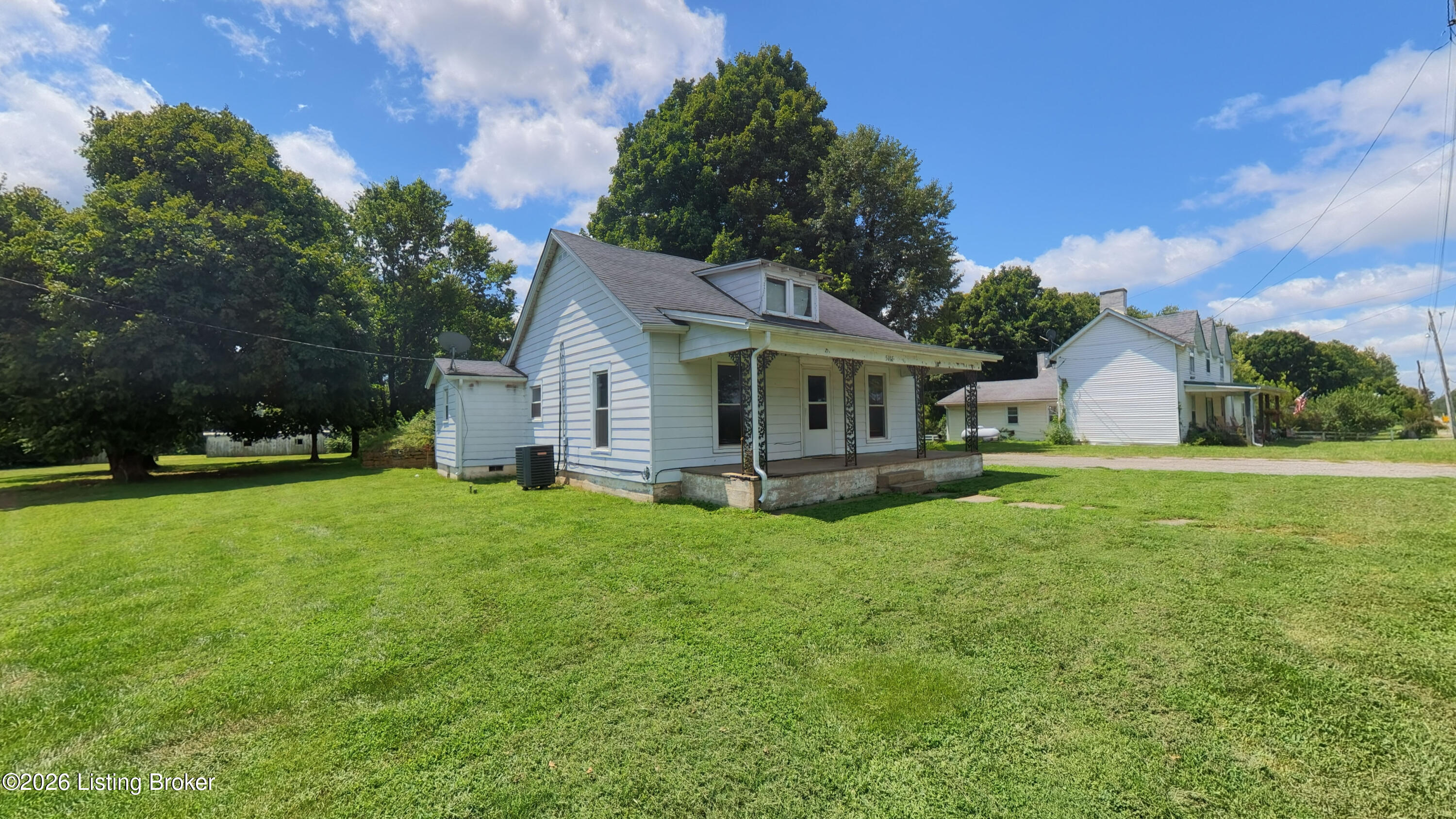 7438 Bagdad Rd Property Photo 33