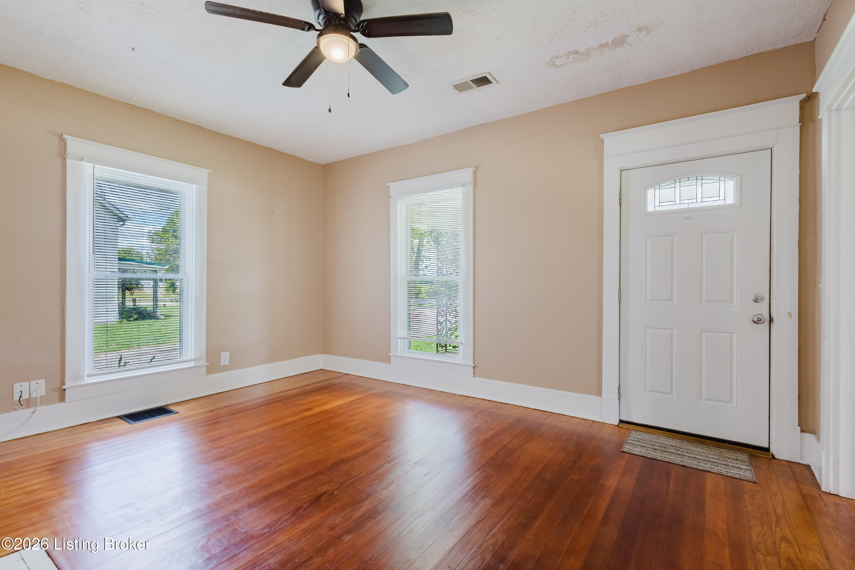 7438 Bagdad Rd Property Photo 35