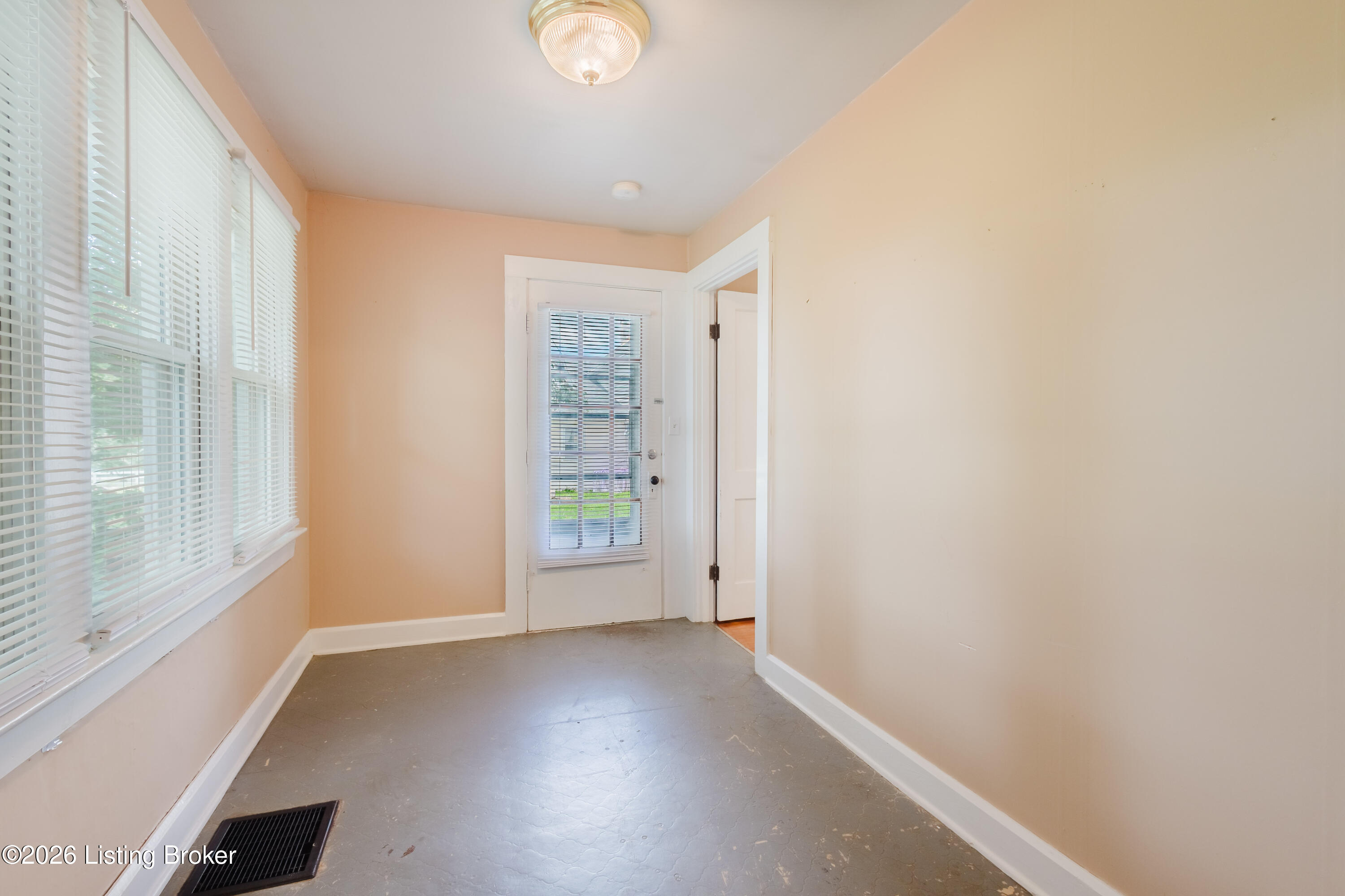 7438 Bagdad Rd Property Photo 55