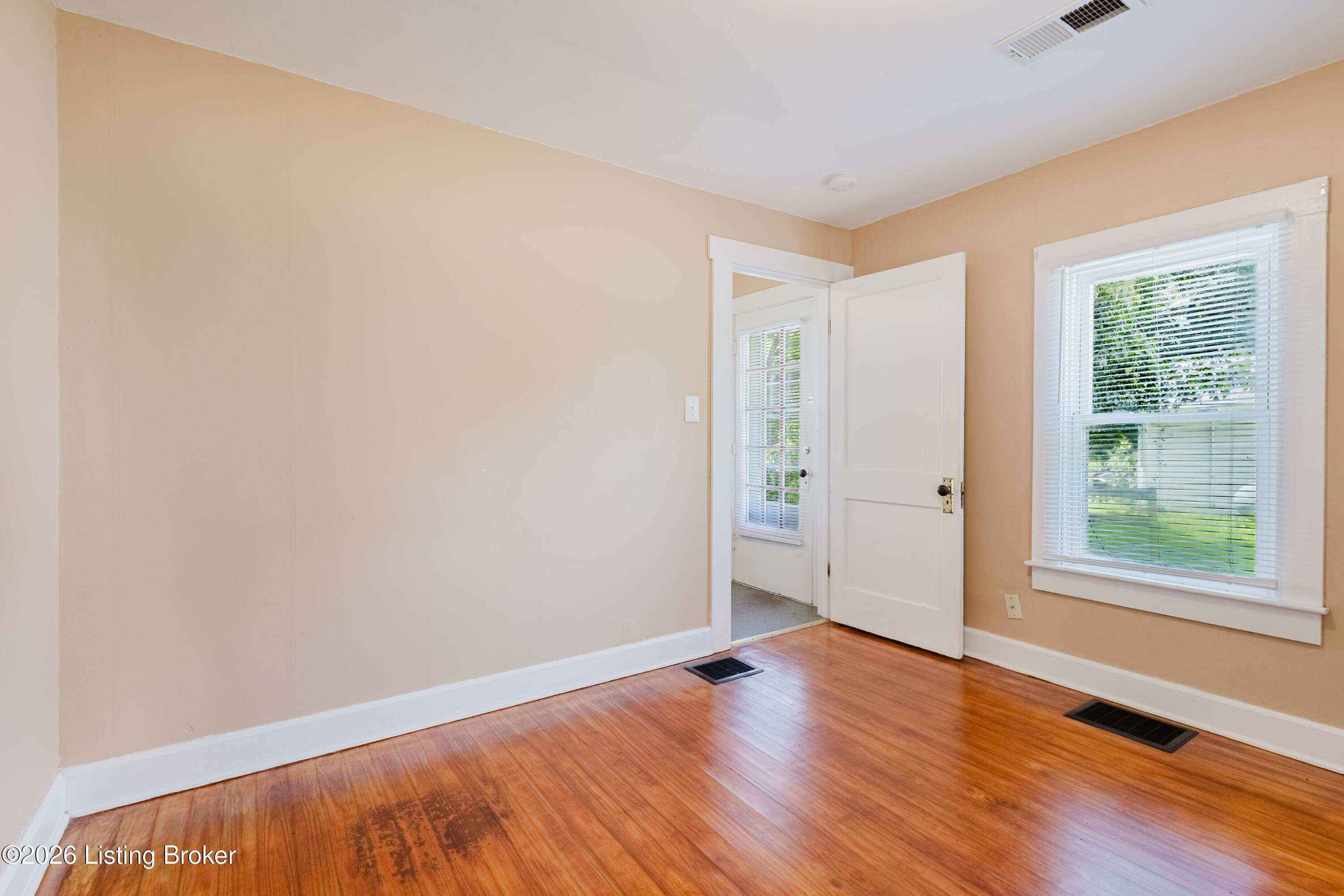 7438 Bagdad Rd Property Photo 59