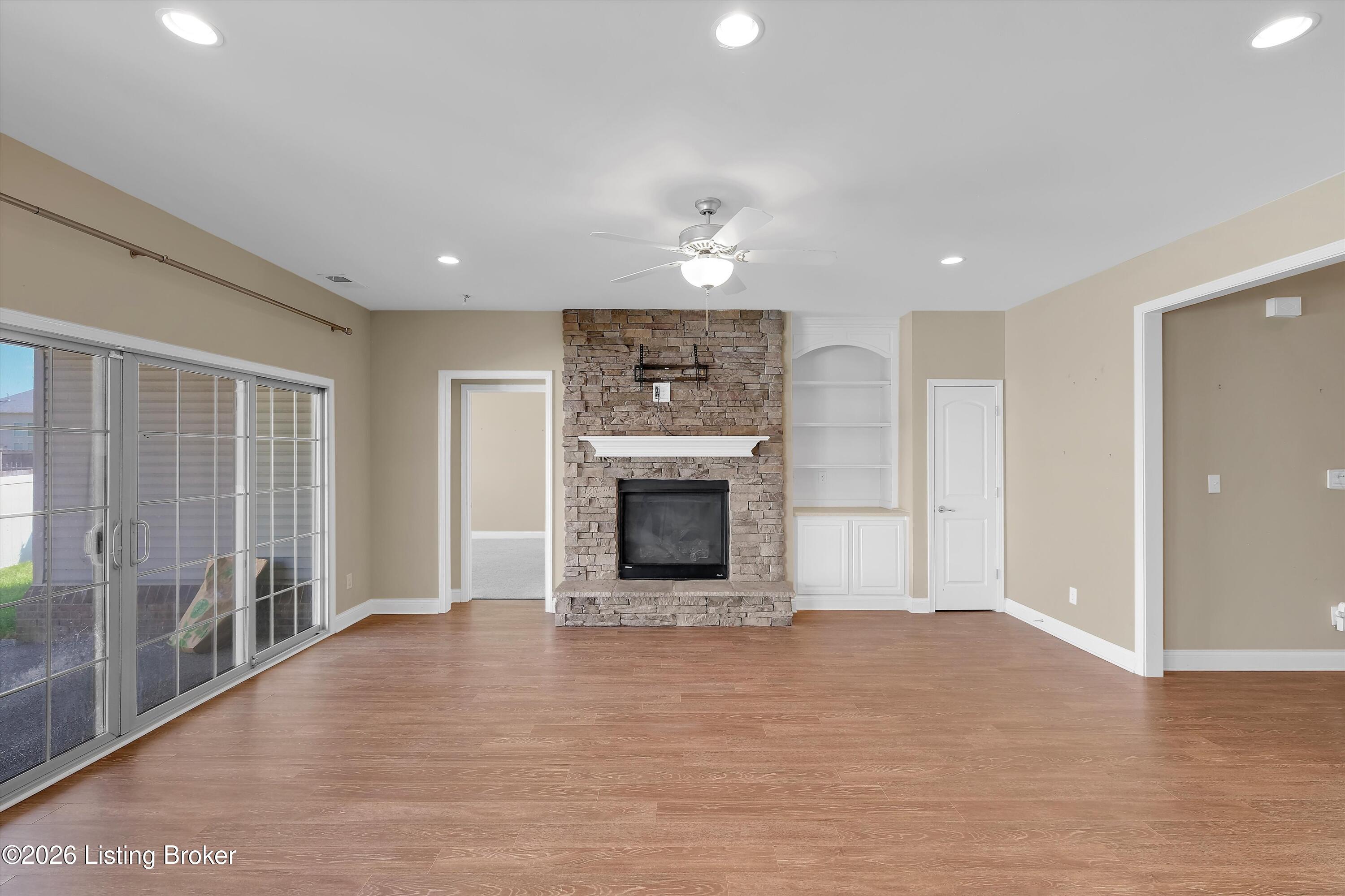 16907 Ascender Pass Property Photo 9