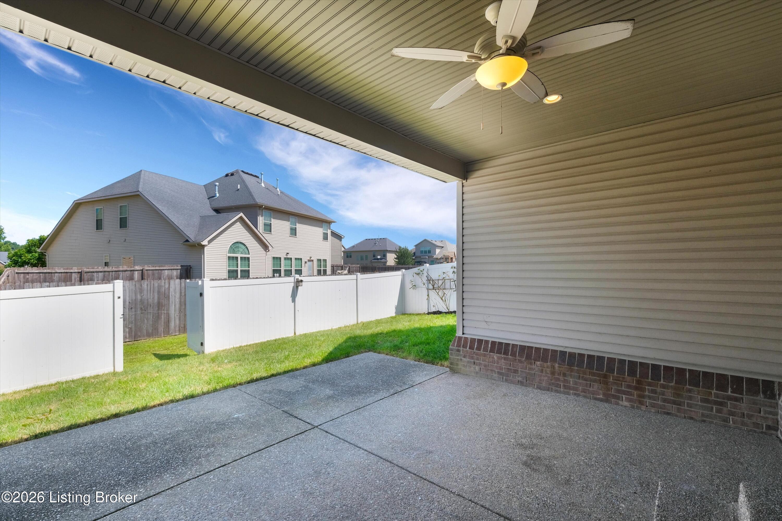 16907 Ascender Pass Property Photo 42