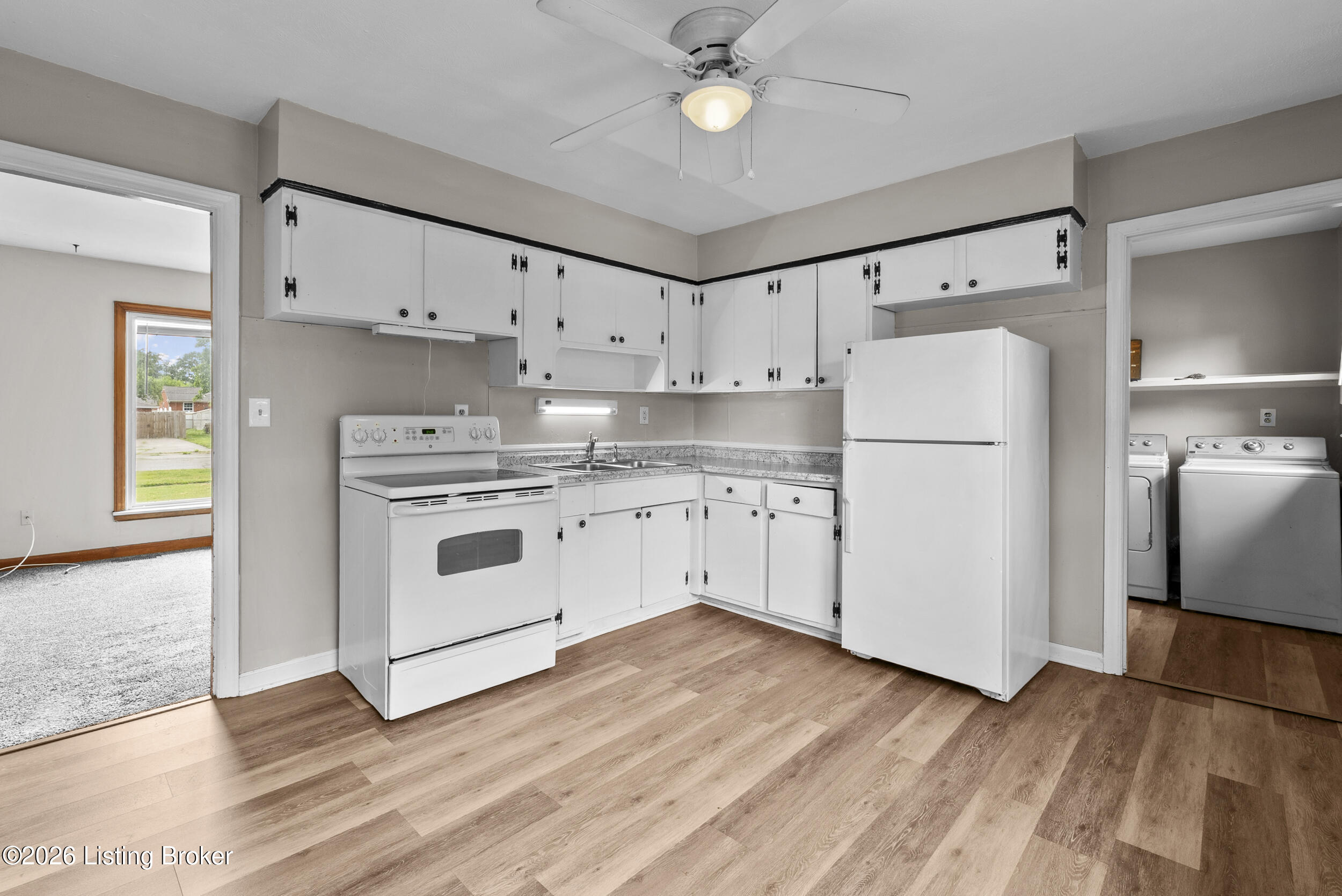 2011 Nocturne Dr Property Photo 21