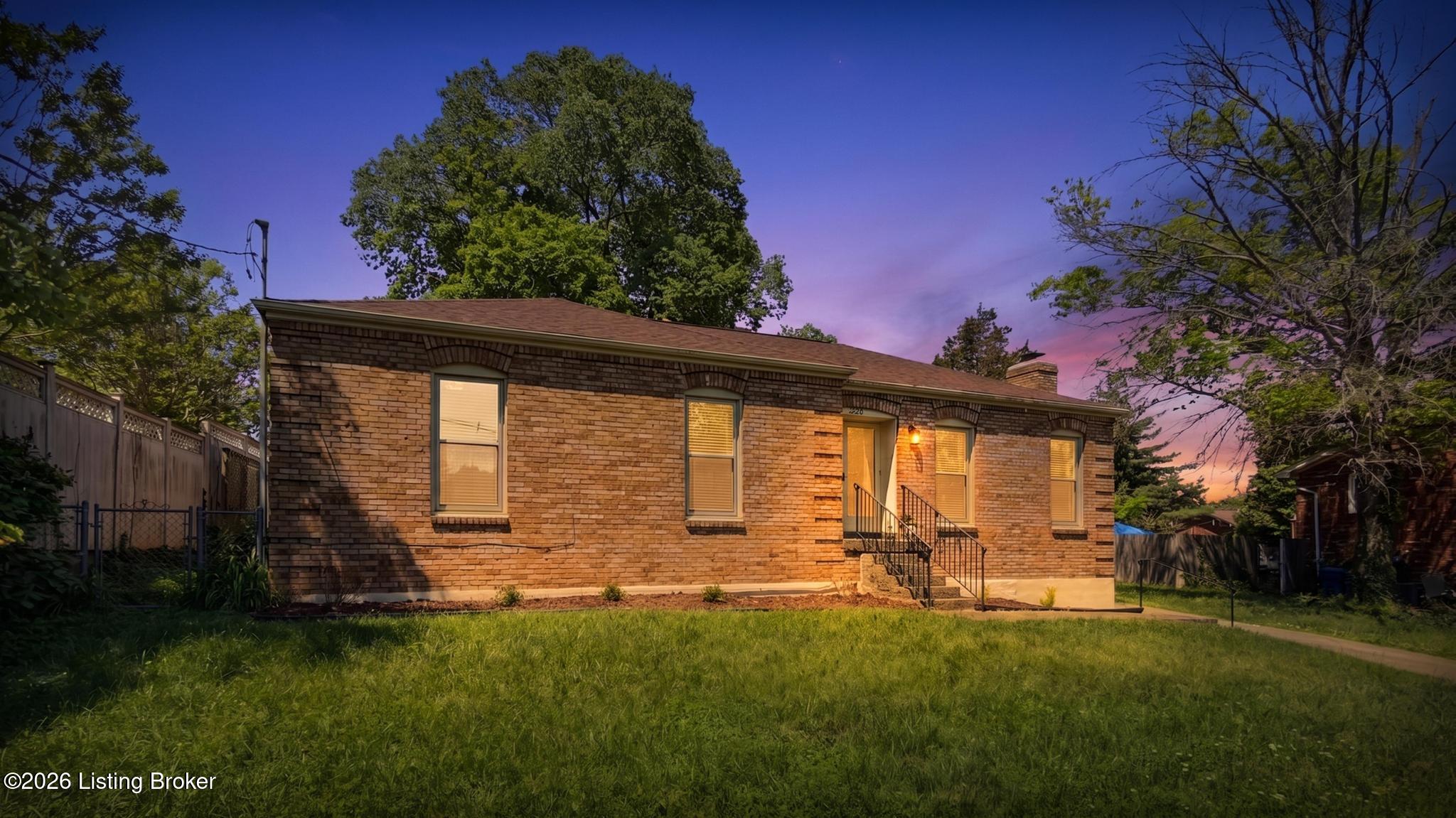 3318 Hunsinger Ln