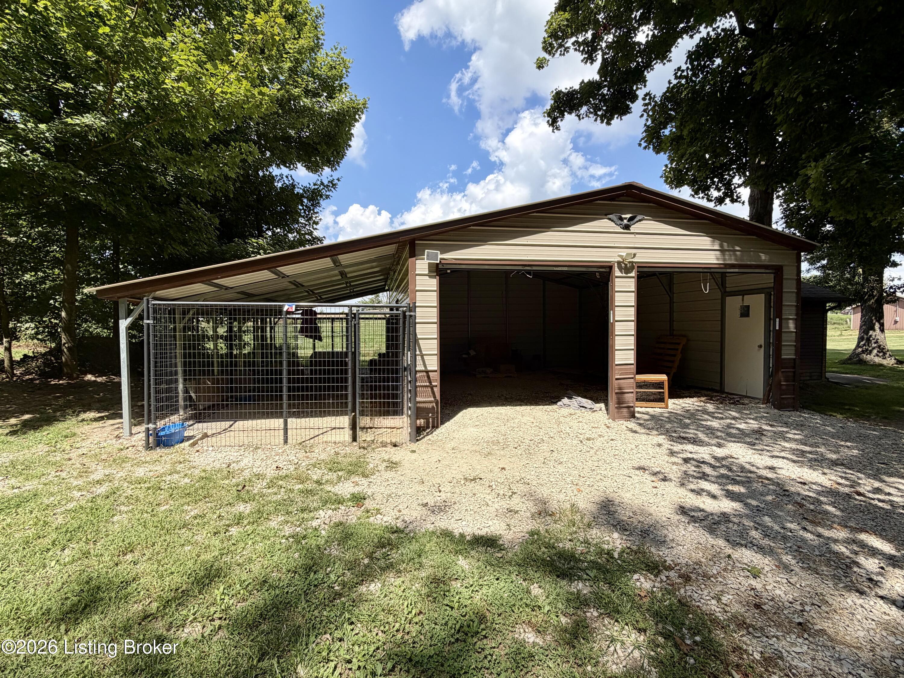 233 Berrytown Rd Property Photo 22