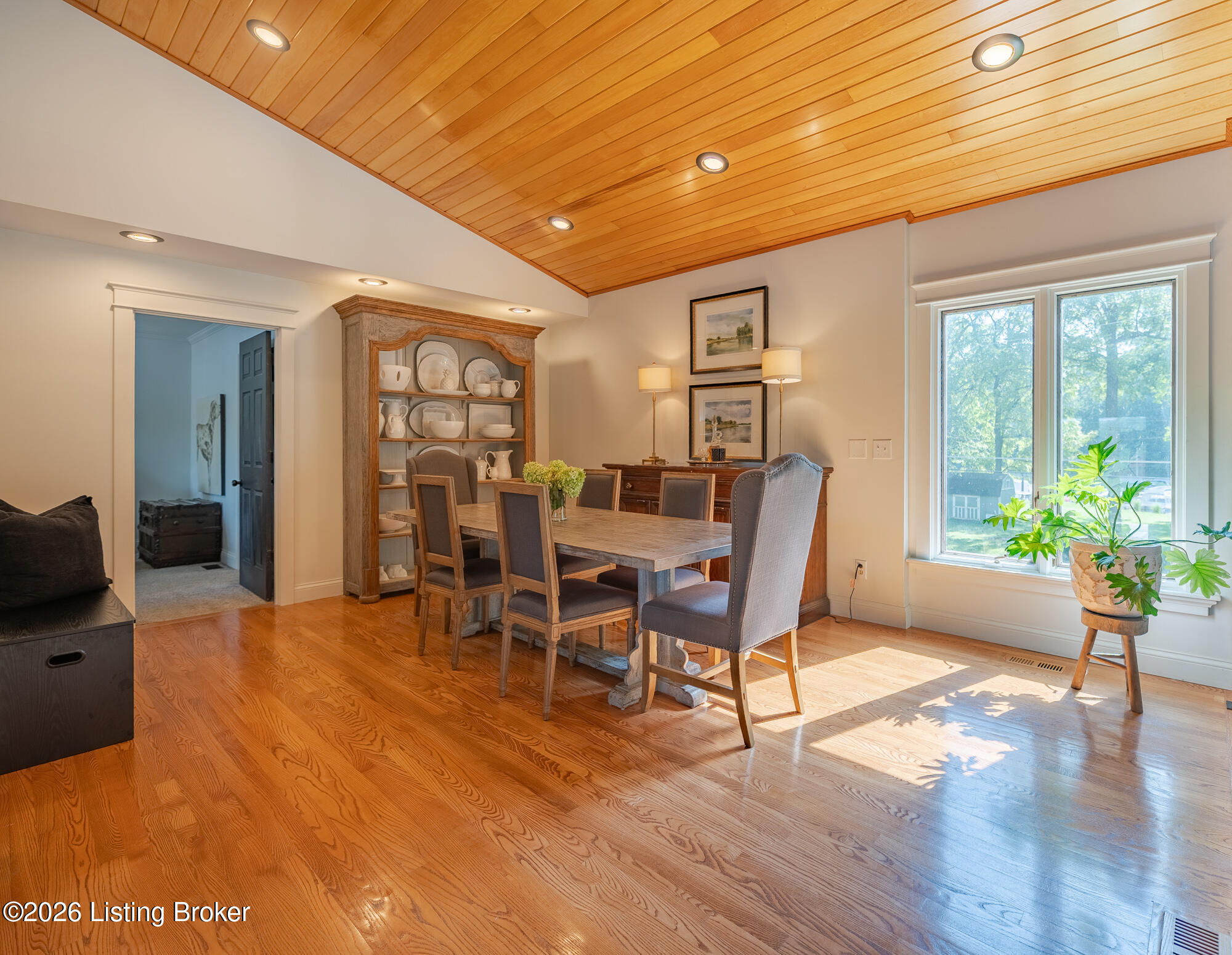 3028 Belknap Beach Rd Property Photo 13