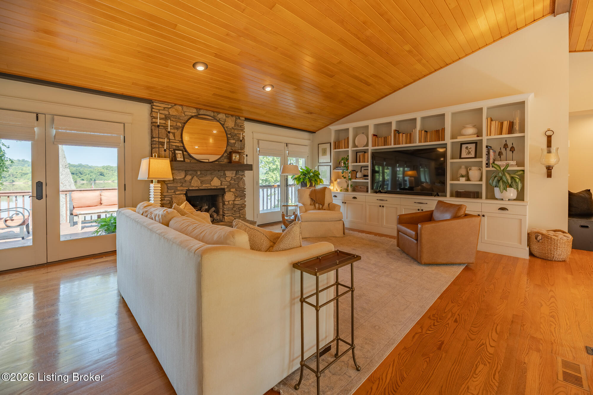3028 Belknap Beach Rd Property Photo 15