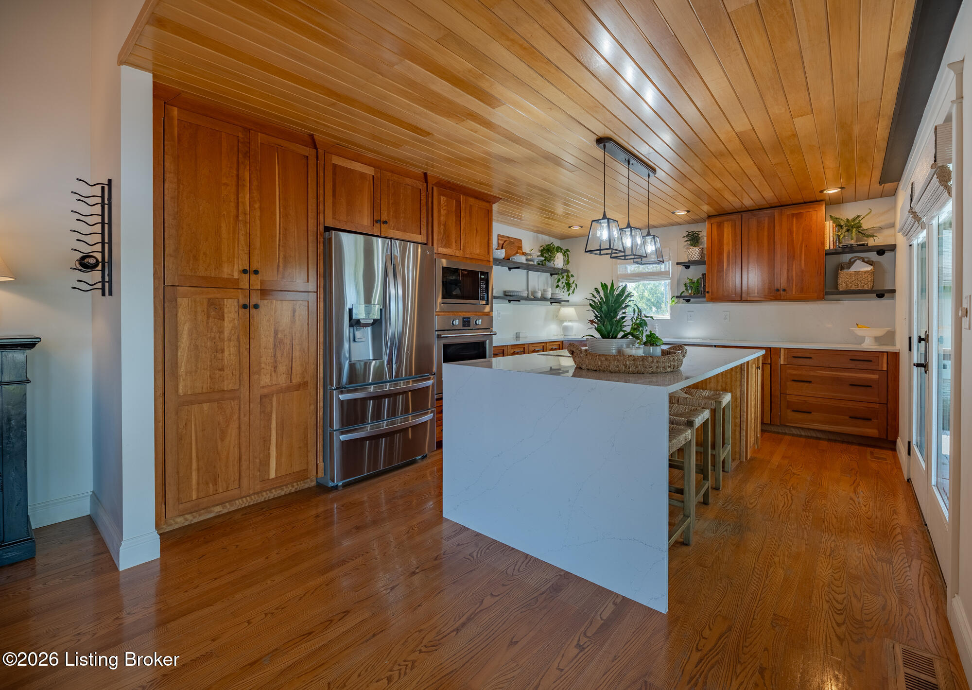 3028 Belknap Beach Rd Property Photo 22