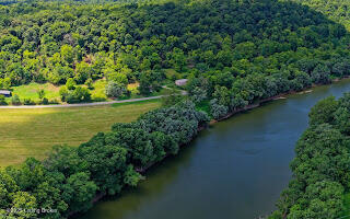 2061 Ky-55 Property Photo 12