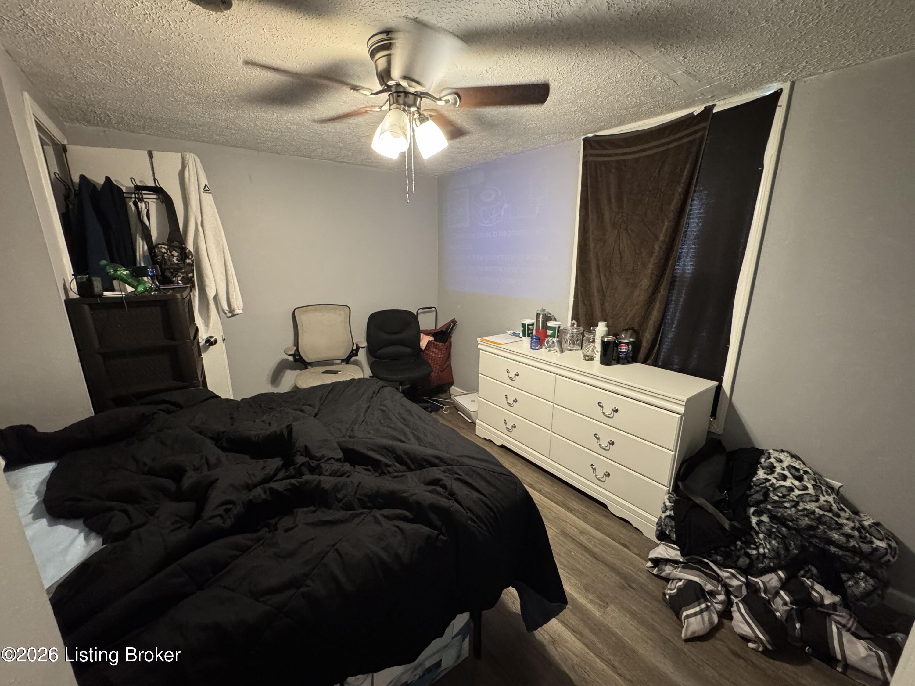 1853 Bank St Property Photo 15
