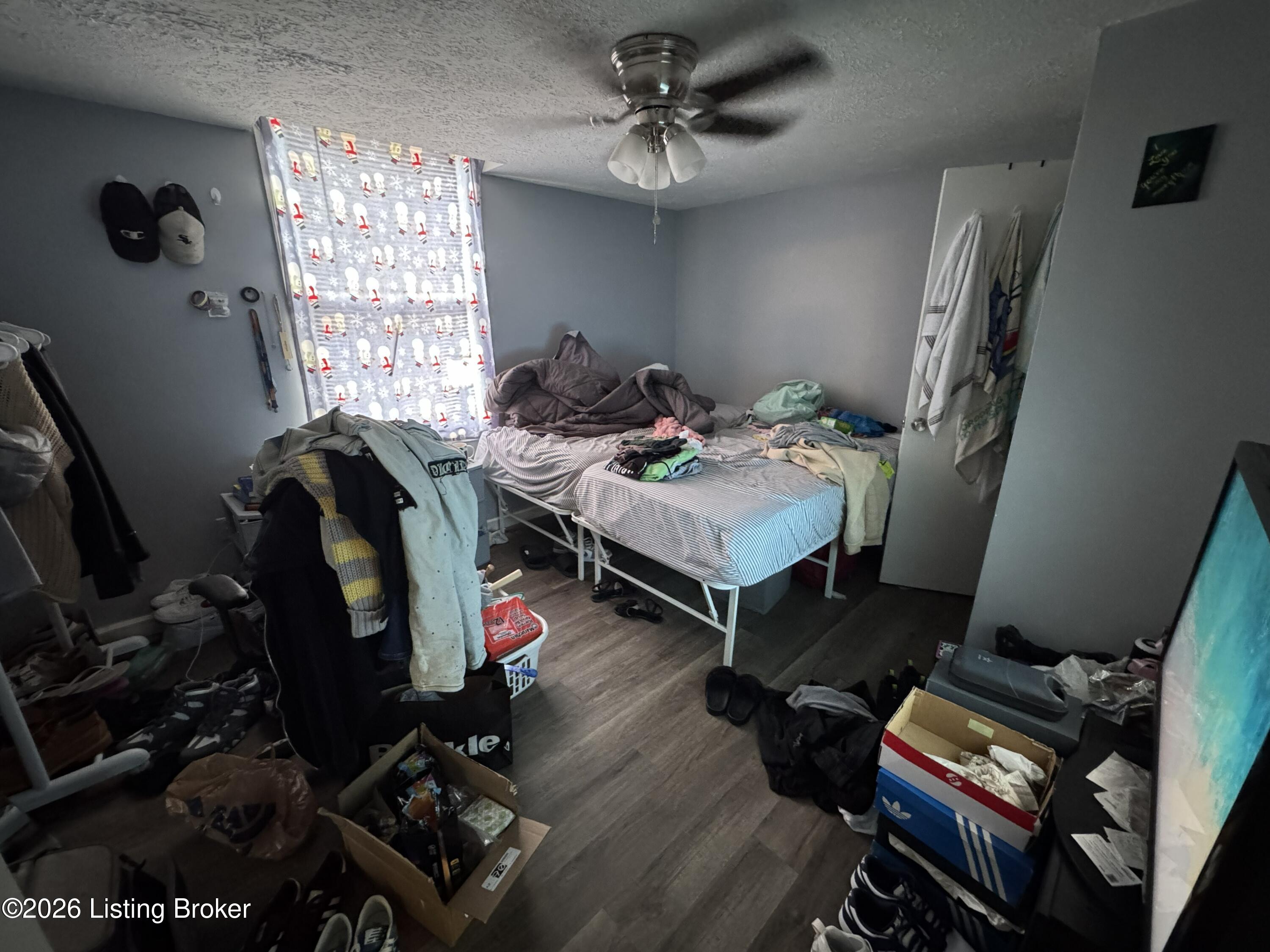 1853 Bank St Property Photo 17