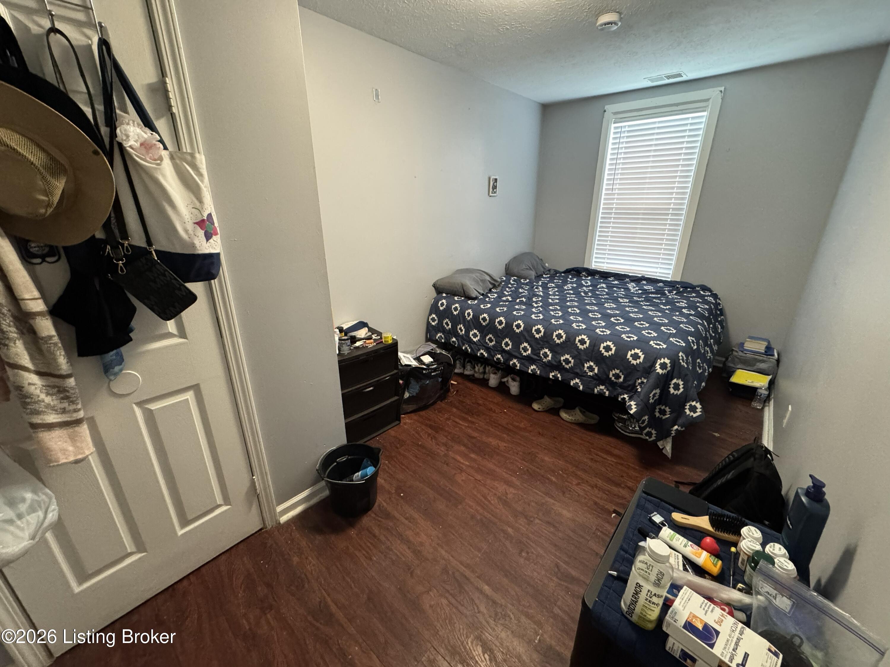 1853 Bank St Property Photo 33