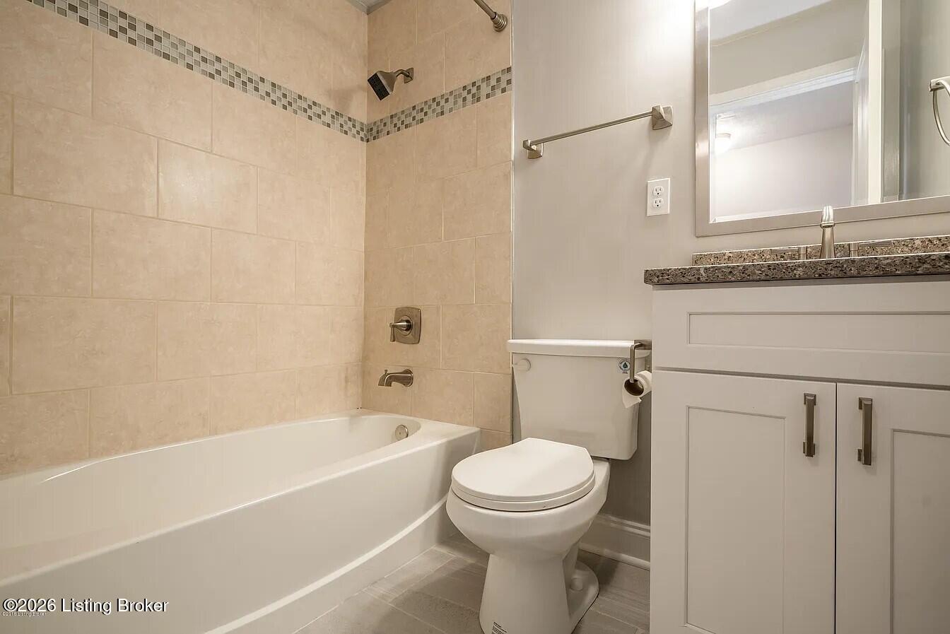 6500 Mercury Dr Property Photo 5