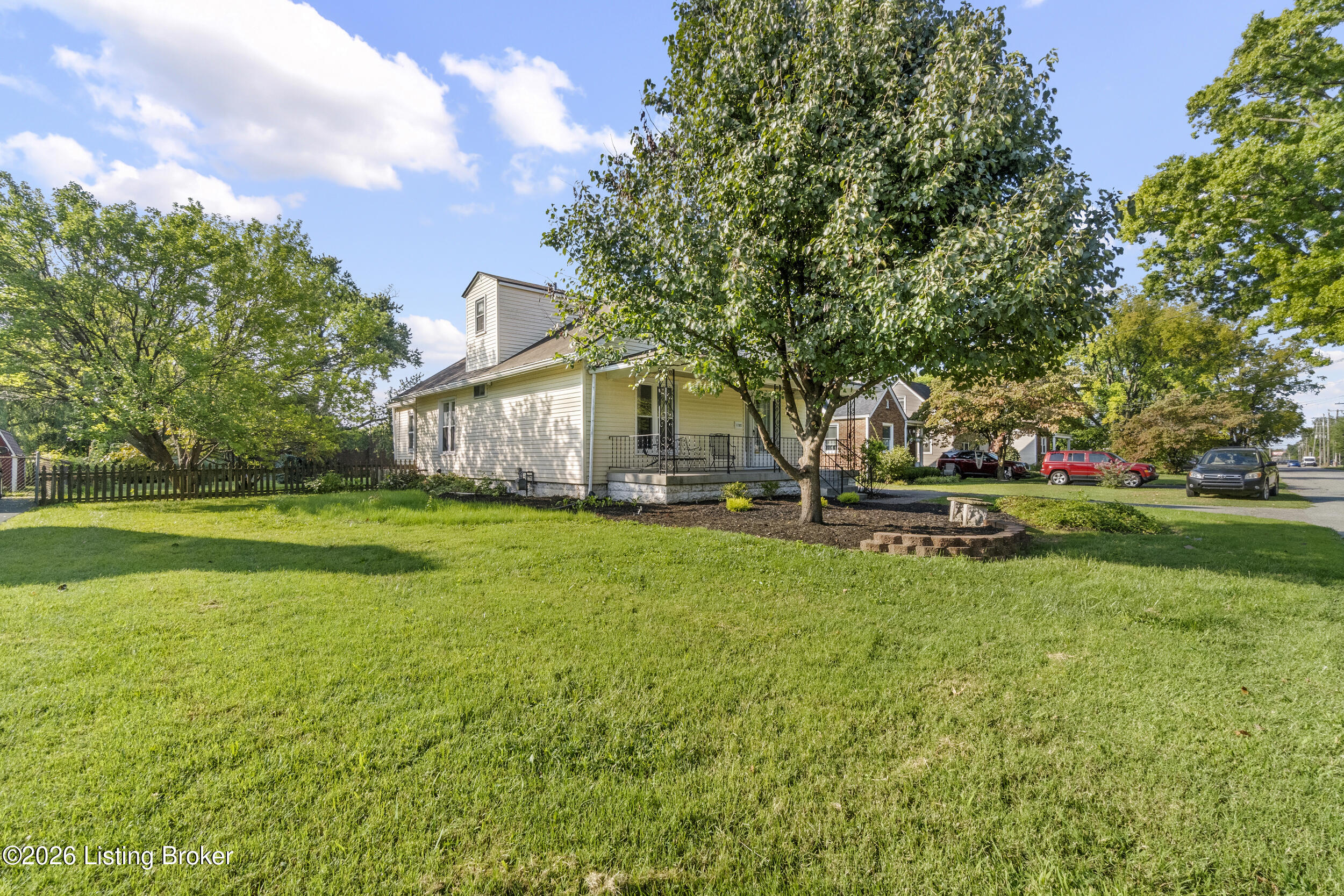 1732 Lincoln Ave Property Photo 35