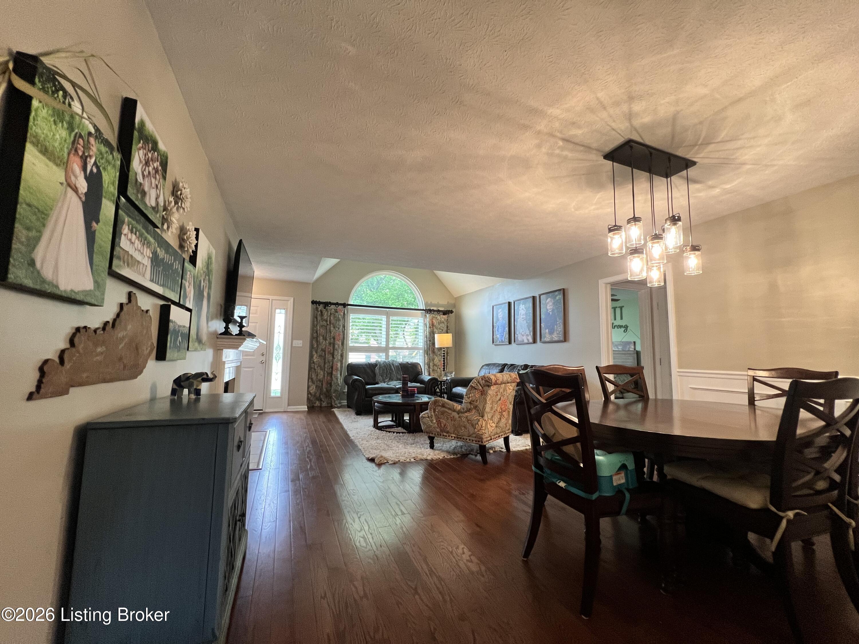 4310 Saratoga Hill Rd Property Photo 11