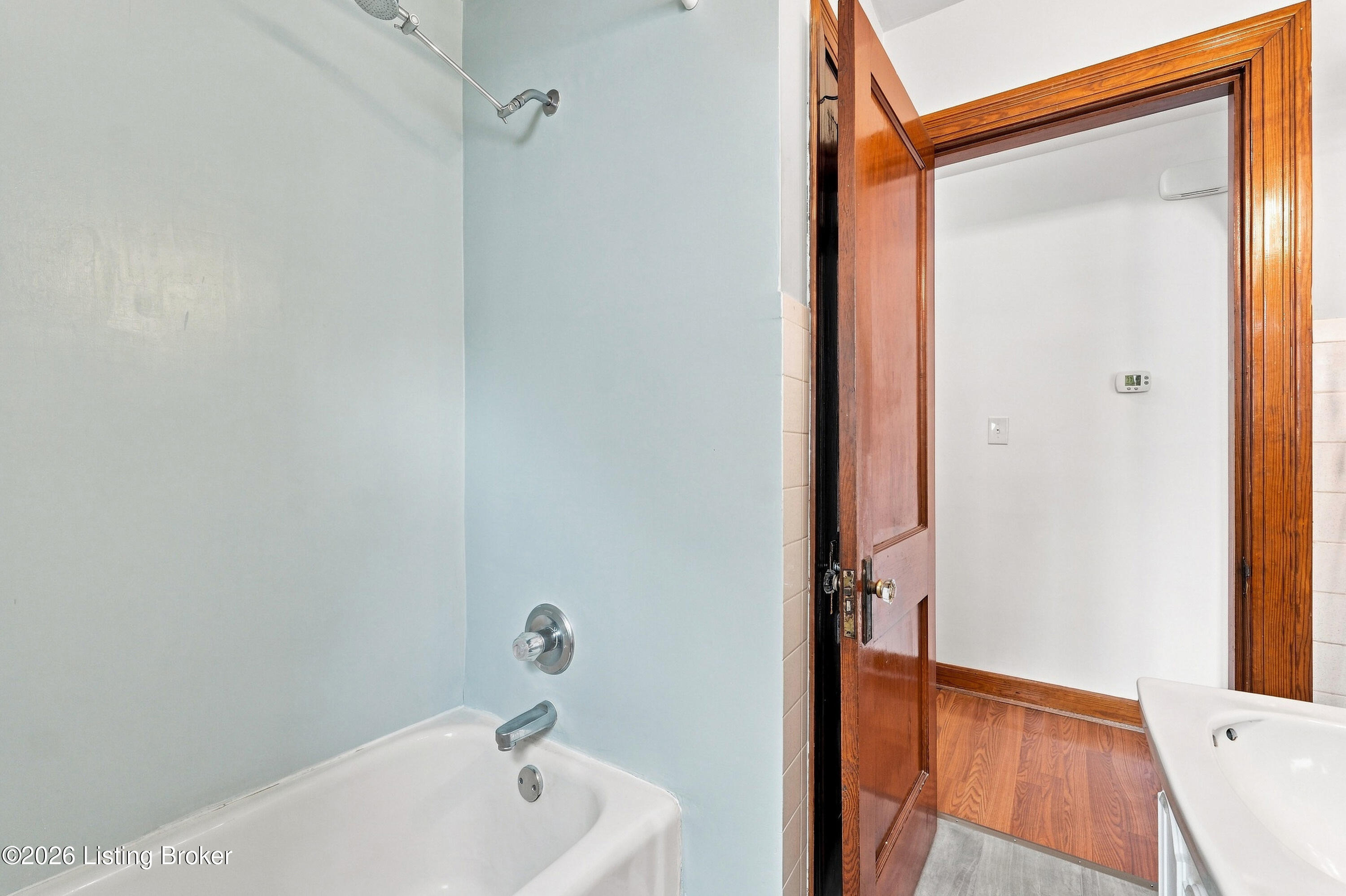 3327 Lester Ave Property Photo 21