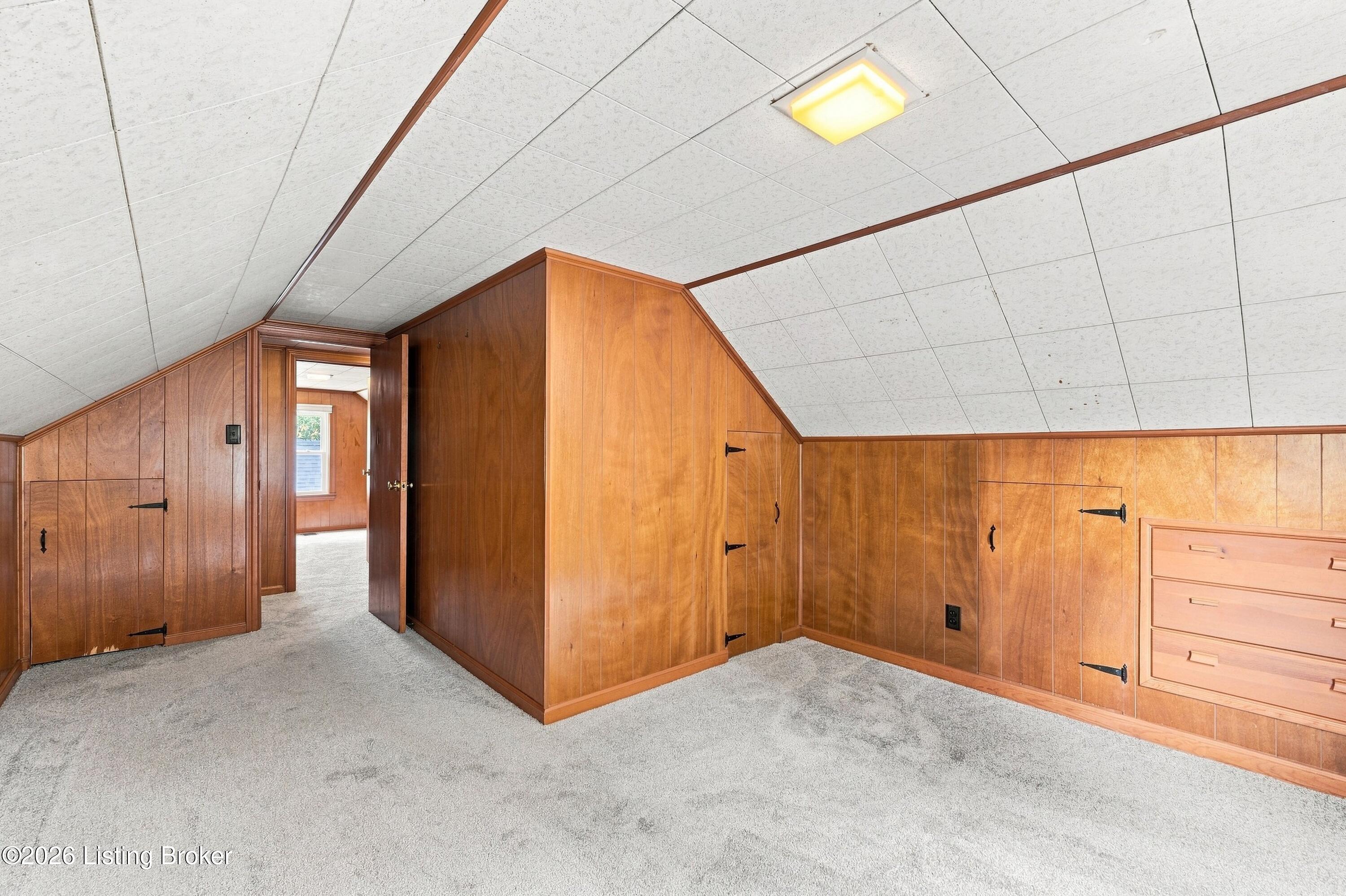 3327 Lester Ave Property Photo 25