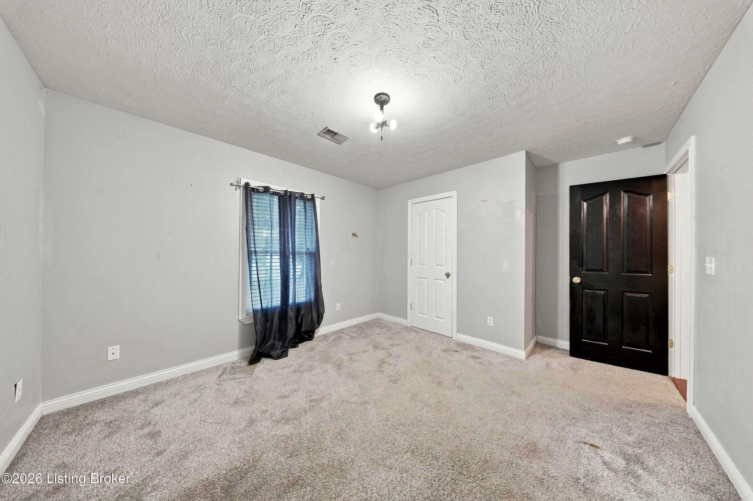 103 Pacific Ct Property Photo 21